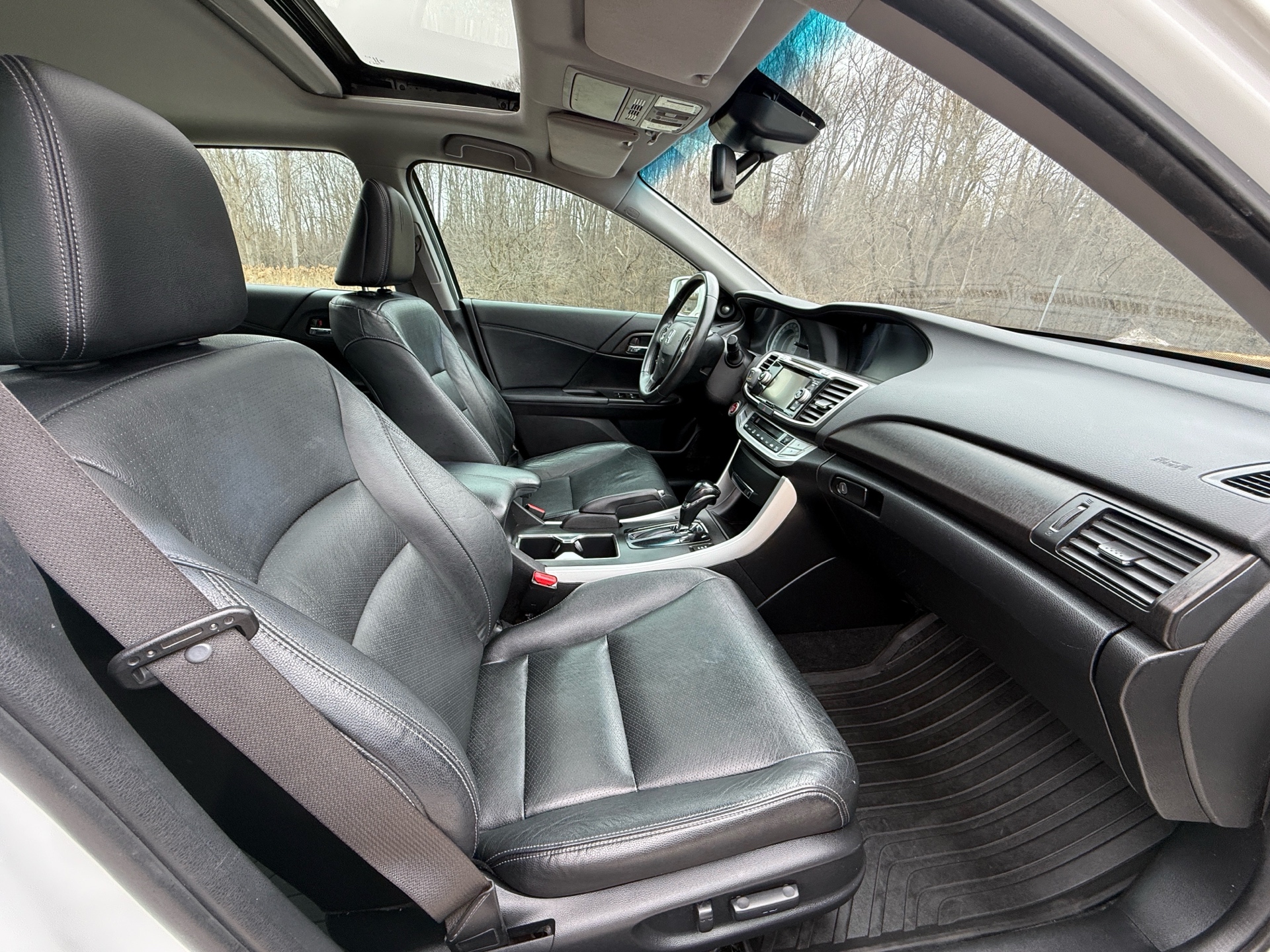 /canadacars/2014-Honda-Accord-7186423177185148.jpg