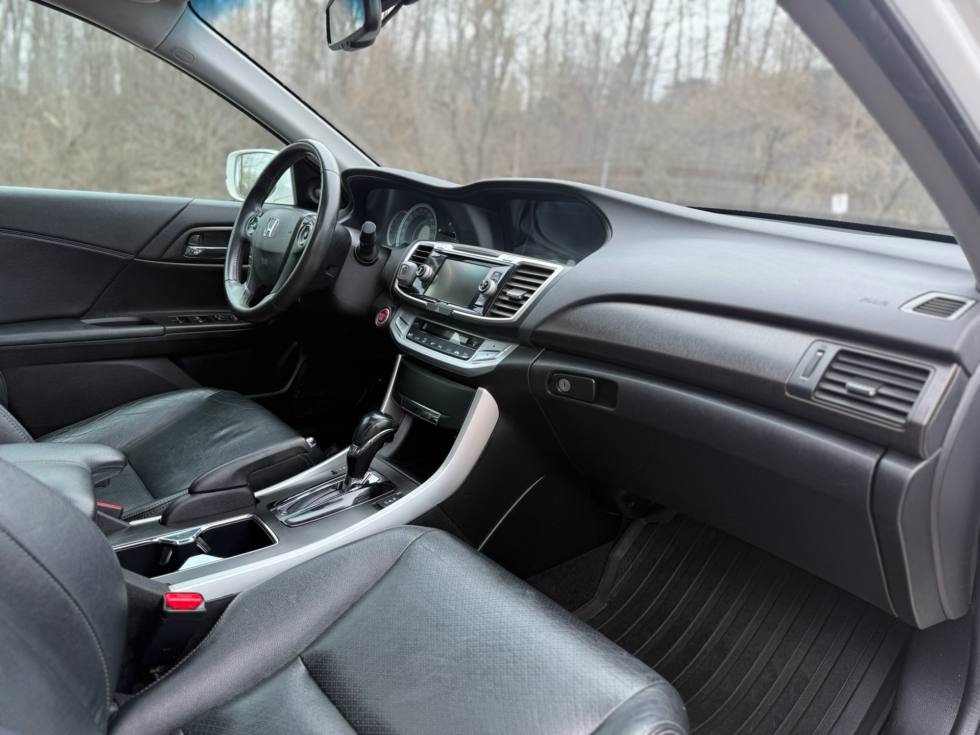 /canadacars/2014-Honda-Accord-7611535571137102.jpg