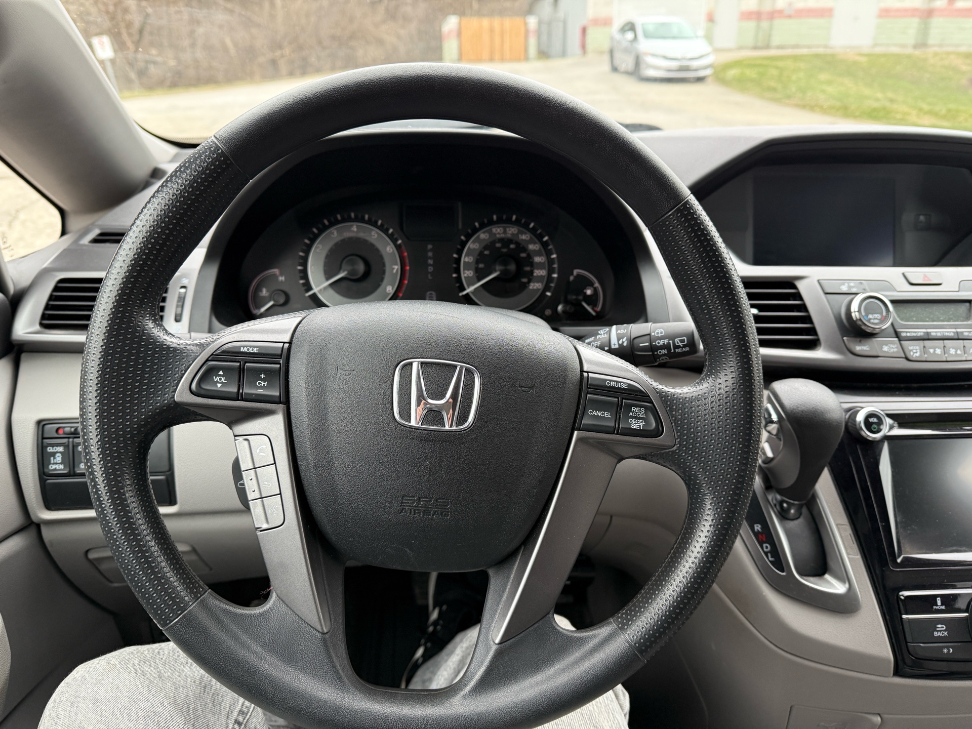 /canadacars/2014-Honda-Odyssey-04247615320749065.jpg