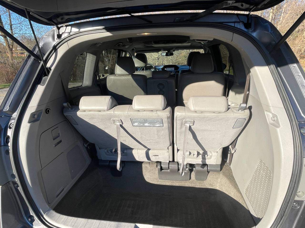 /canadacars/2014-Honda-Odyssey-09052774415075482.jpg