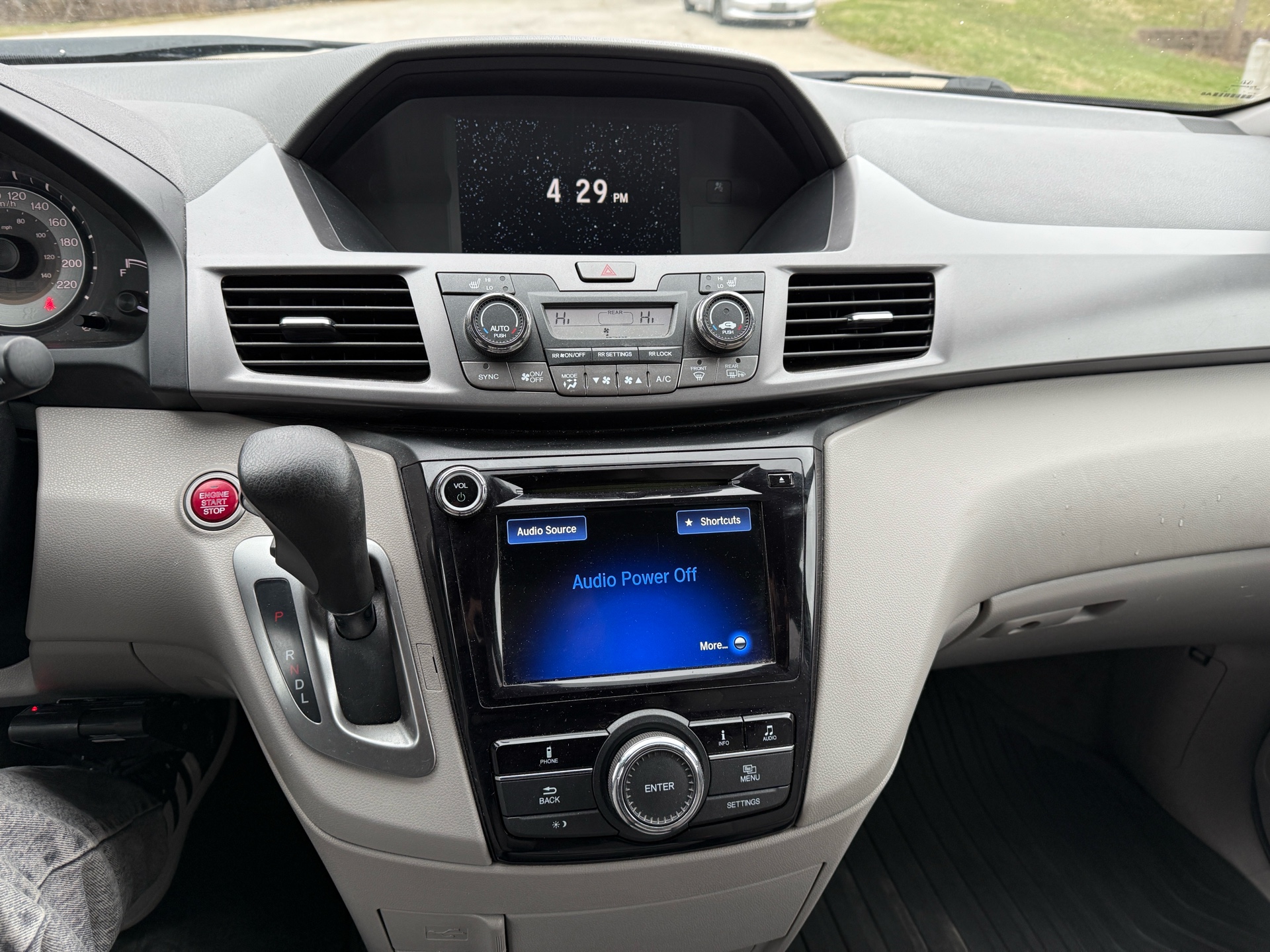 /canadacars/2014-Honda-Odyssey-2508703370945182.jpg