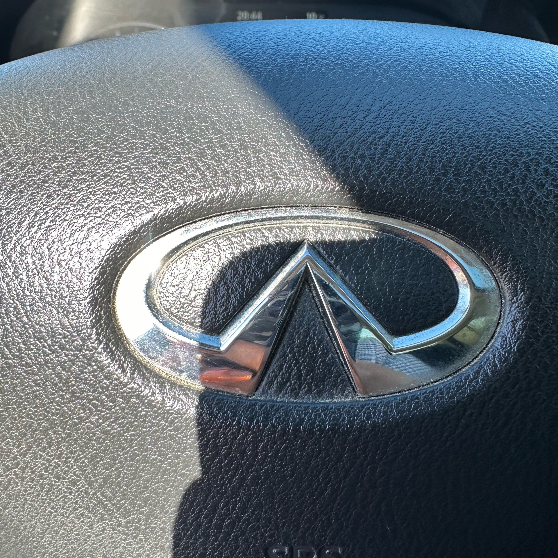 /canadacars/2014-INFINITI-Q50-10387323715504215.jpg