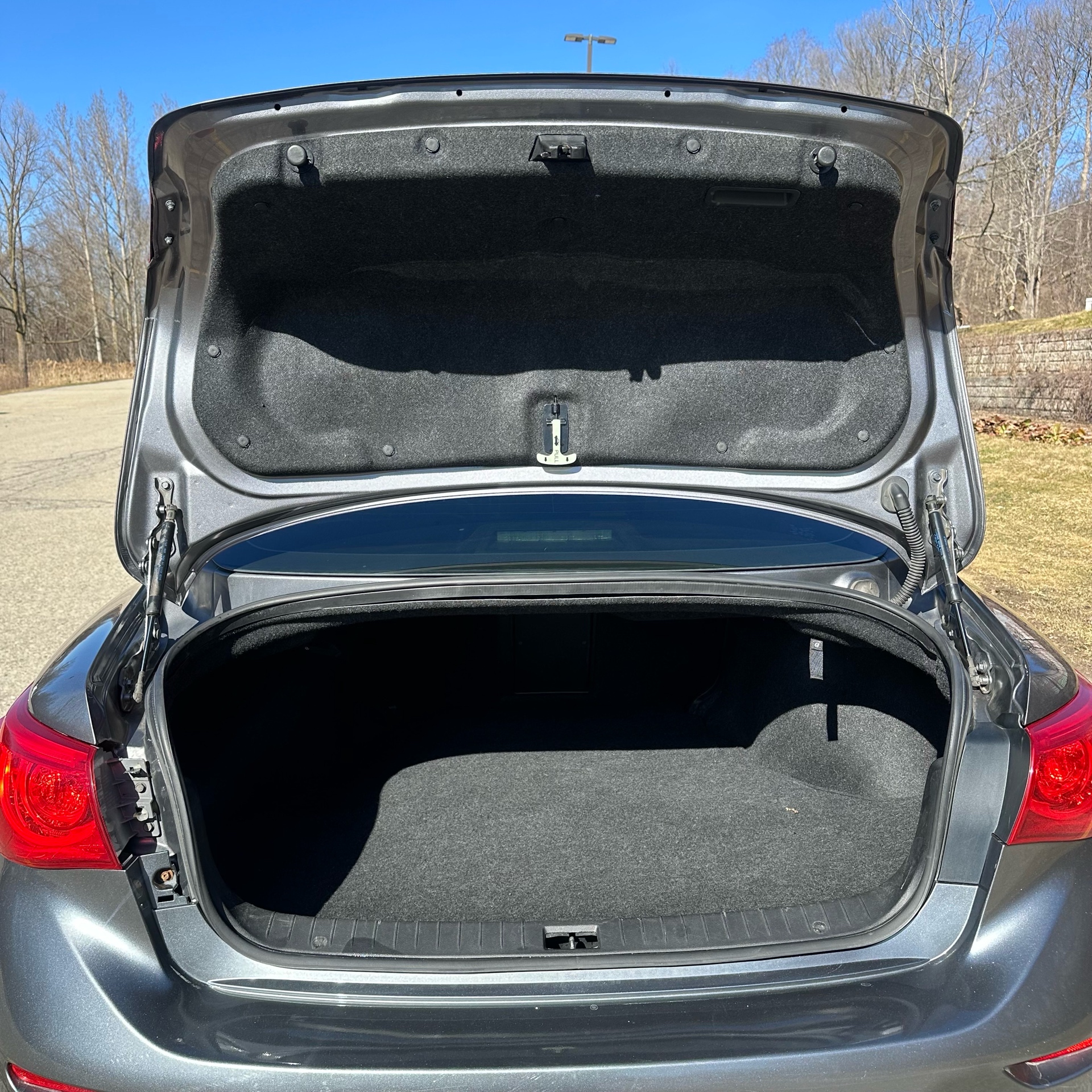 /canadacars/2014-INFINITI-Q50-28891582280678696.jpg