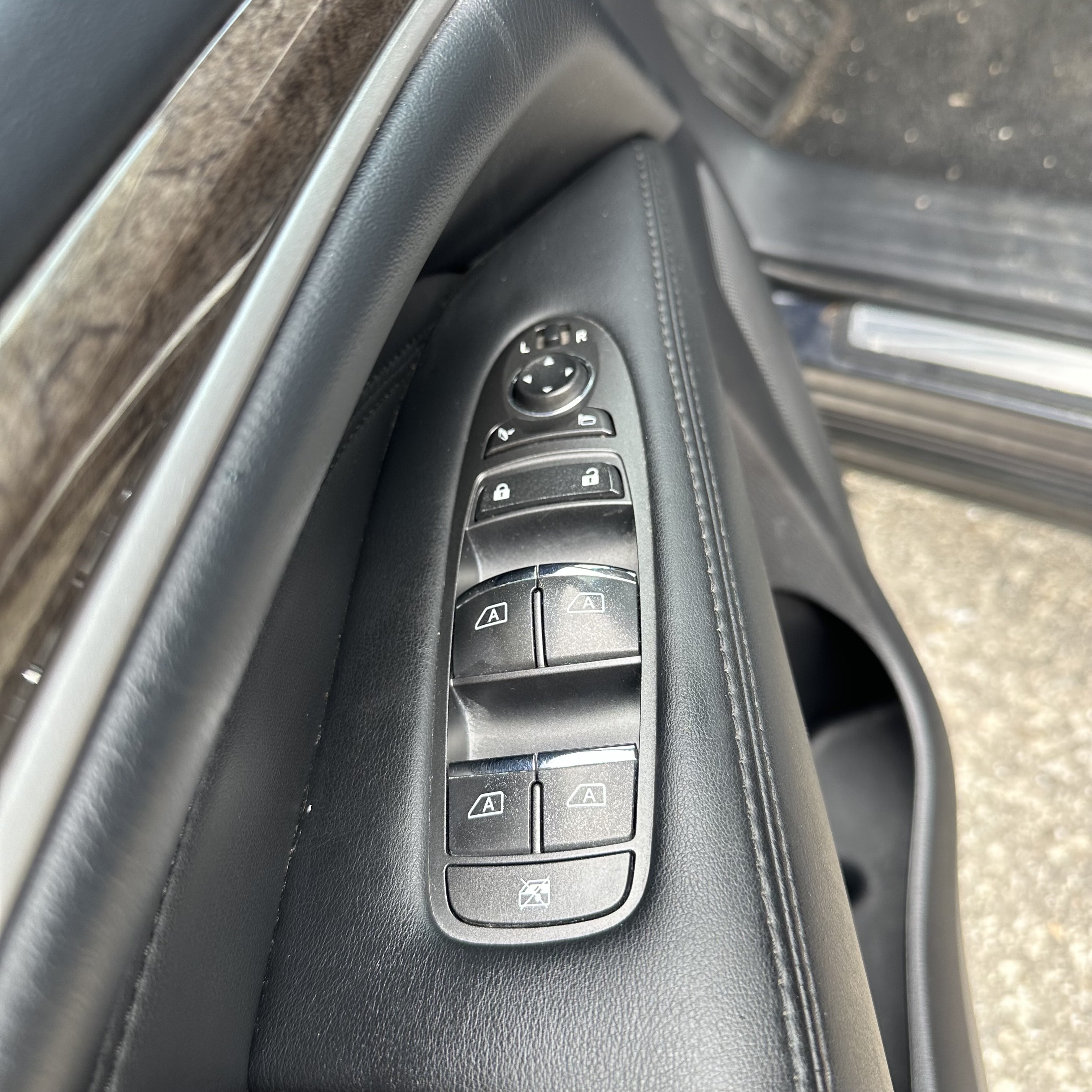 /canadacars/2014-INFINITI-QX60-16428030446924535.jpg