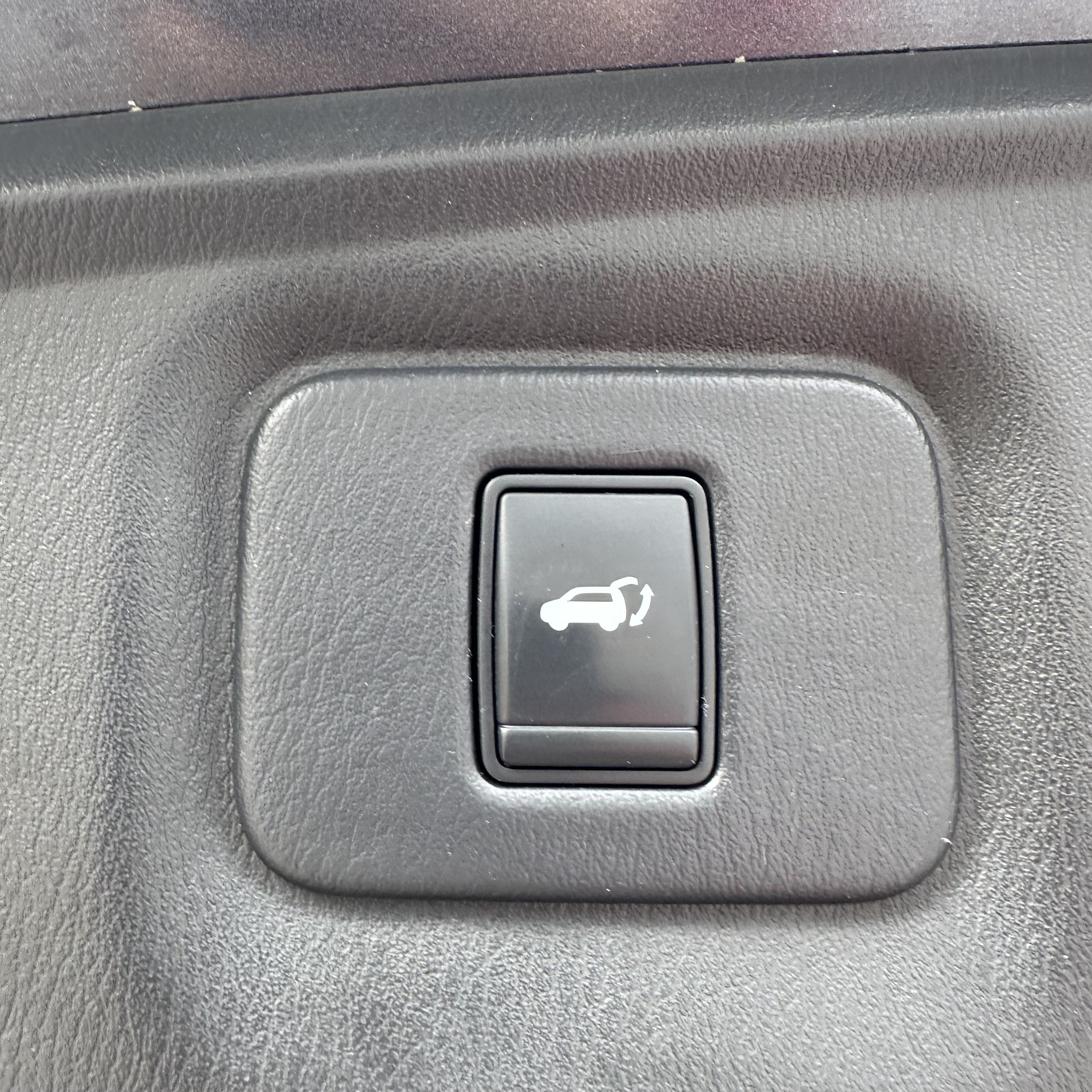 /canadacars/2014-INFINITI-QX60-6105710453708051.jpg
