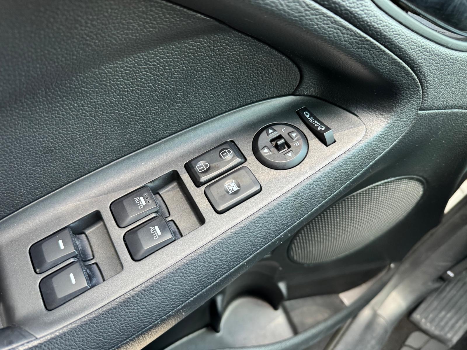 /canadacars/2014-Kia-Forte-16226183305405129.jpg
