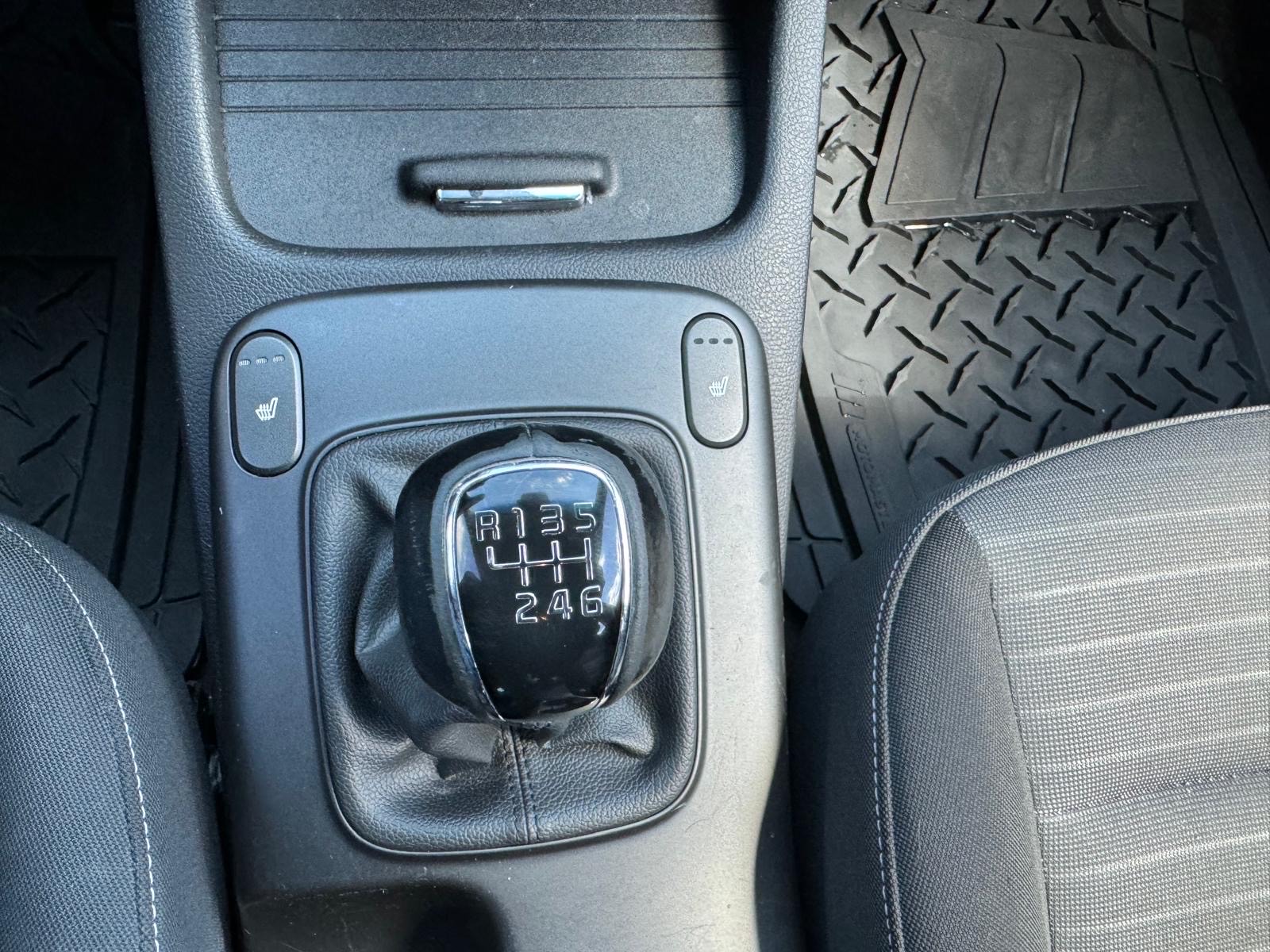 /canadacars/2014-Kia-Forte-2932986117397878.jpg