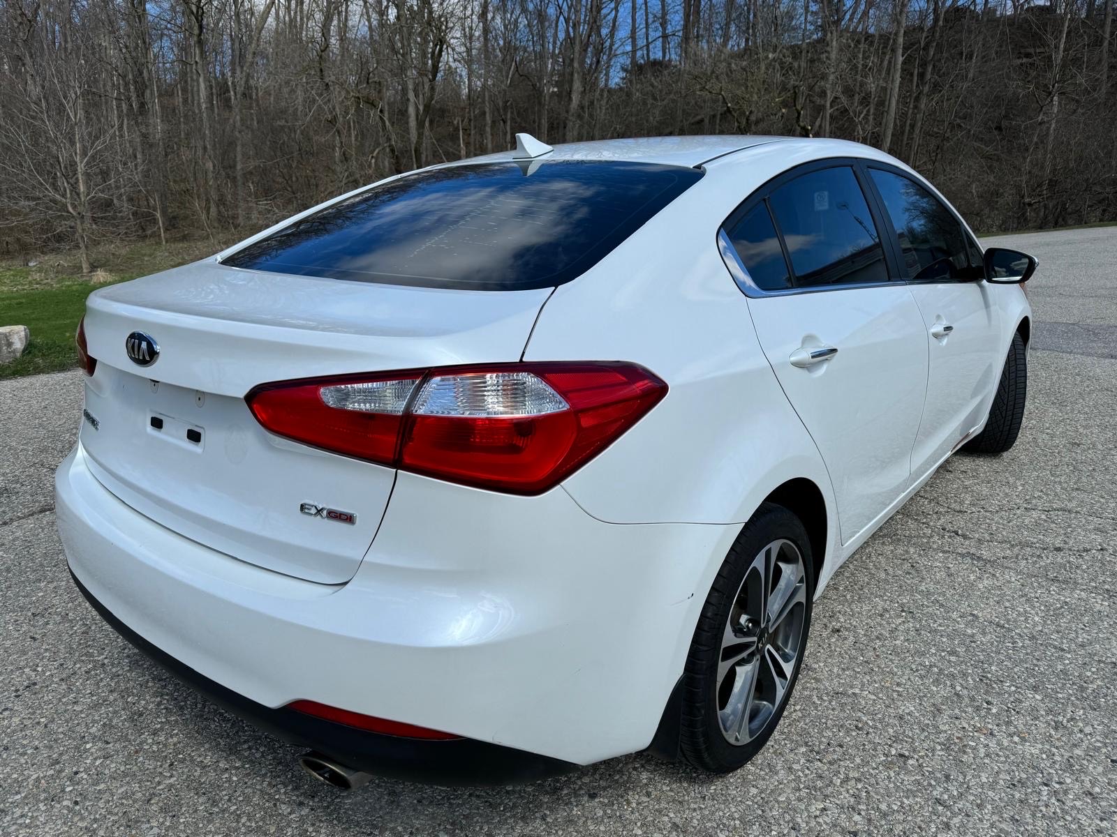 /canadacars/2014-Kia-Forte-6762770304166061.jpg