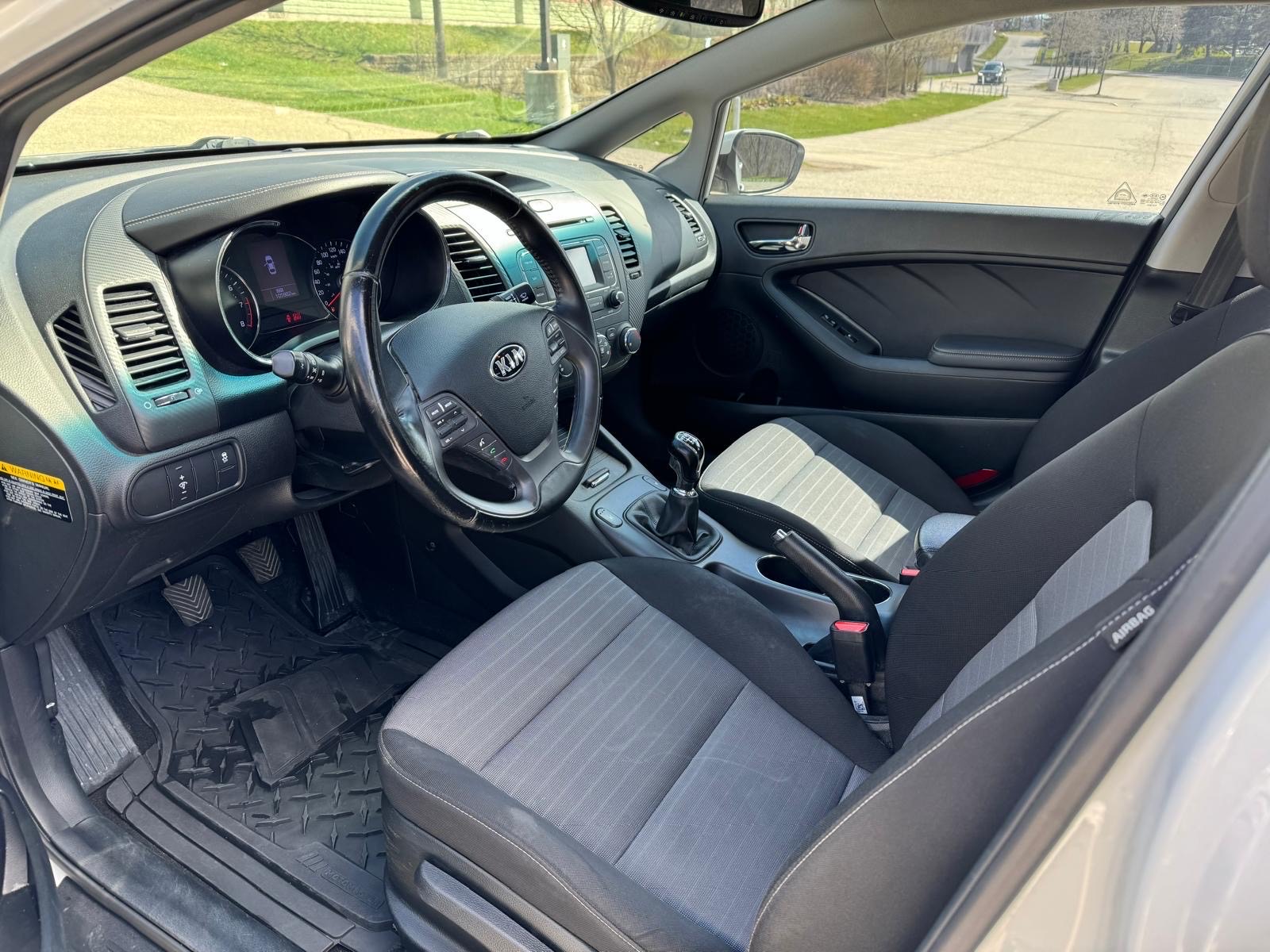/canadacars/2014-Kia-Forte-8507758209355654.jpg
