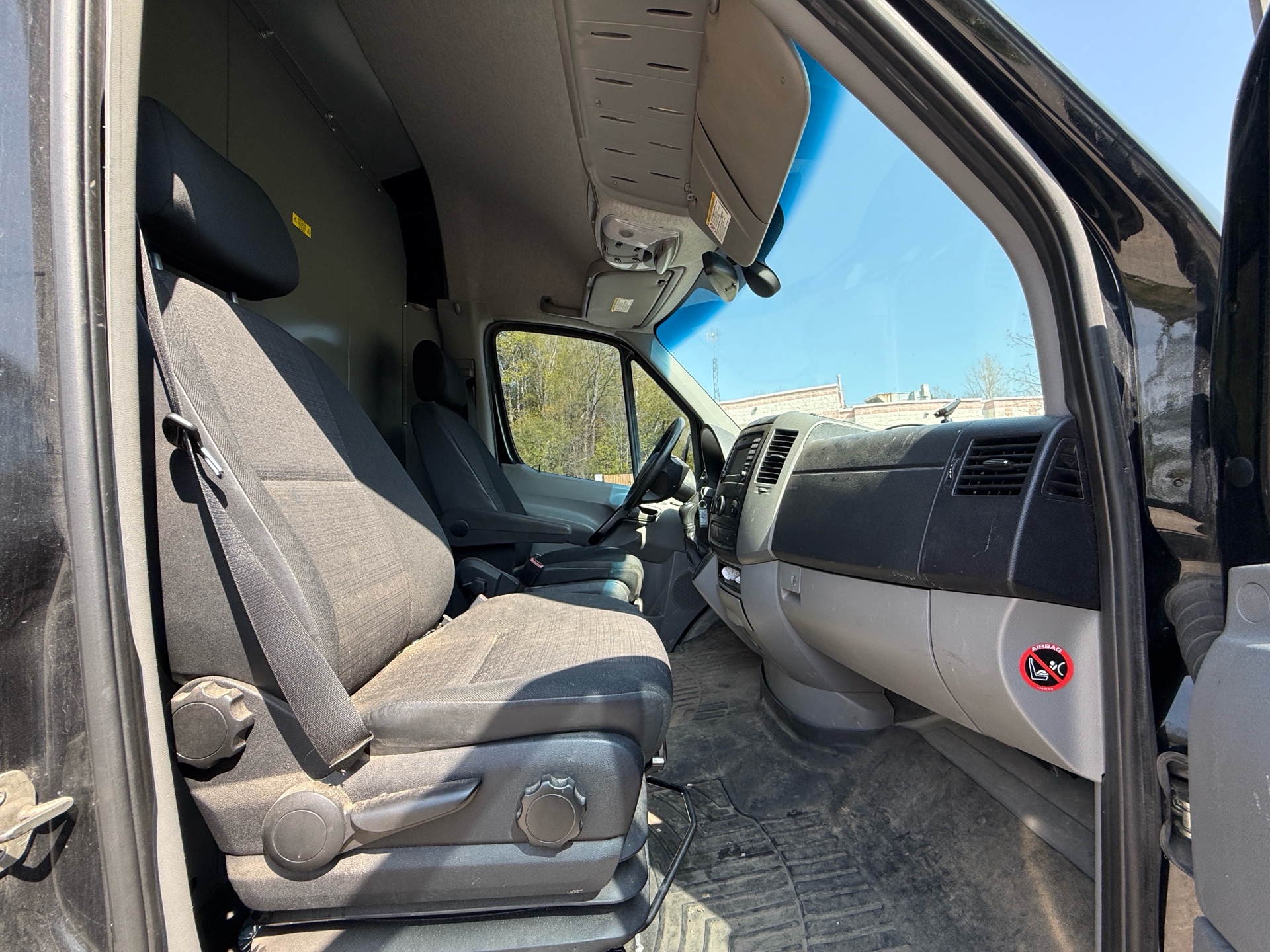 /canadacars/2014-Mercedes-Benz-SprinterCargo-29919091795786423.jpg