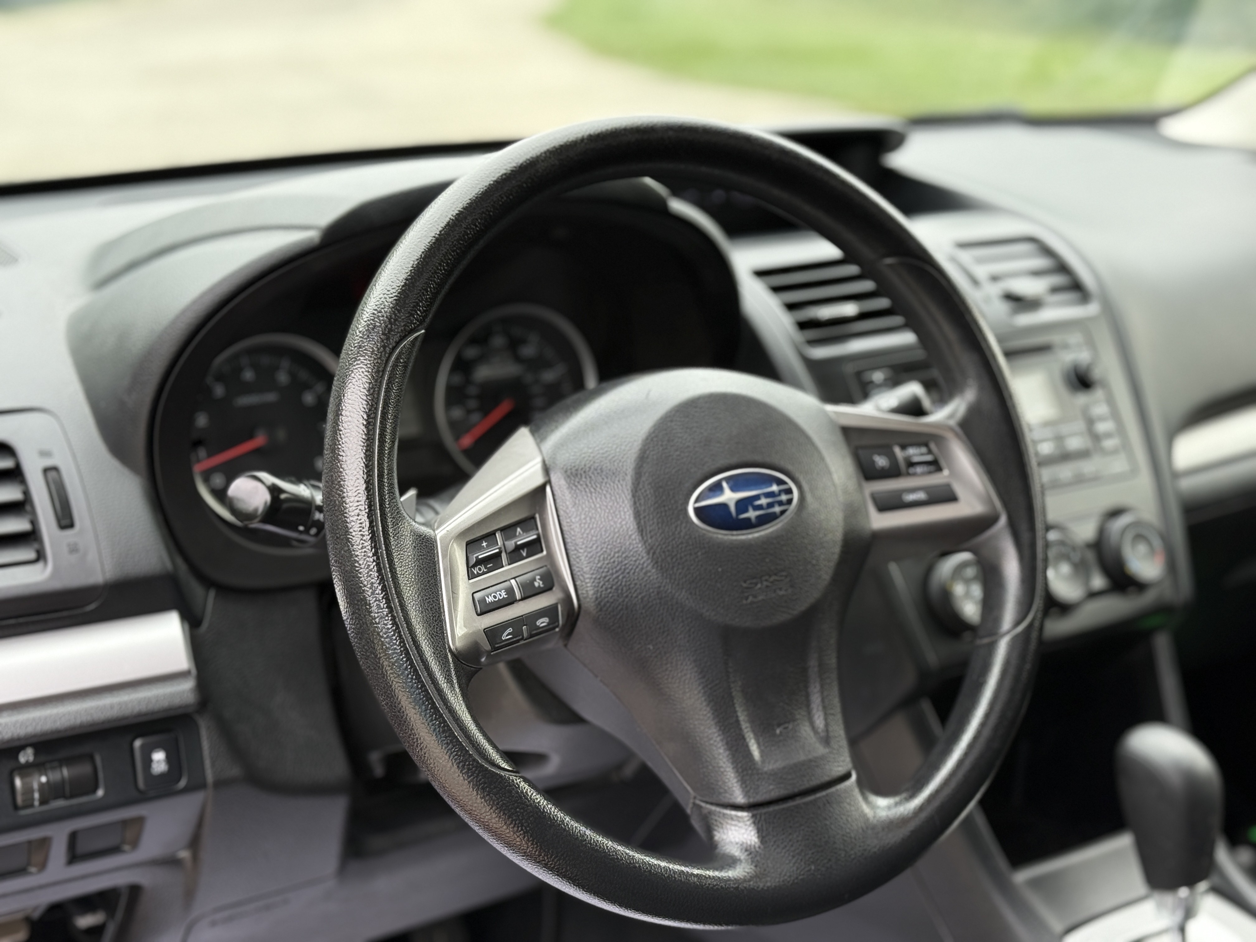 /canadacars/2014-Subaru-XVCrosstrek-01015675318188003.jpg