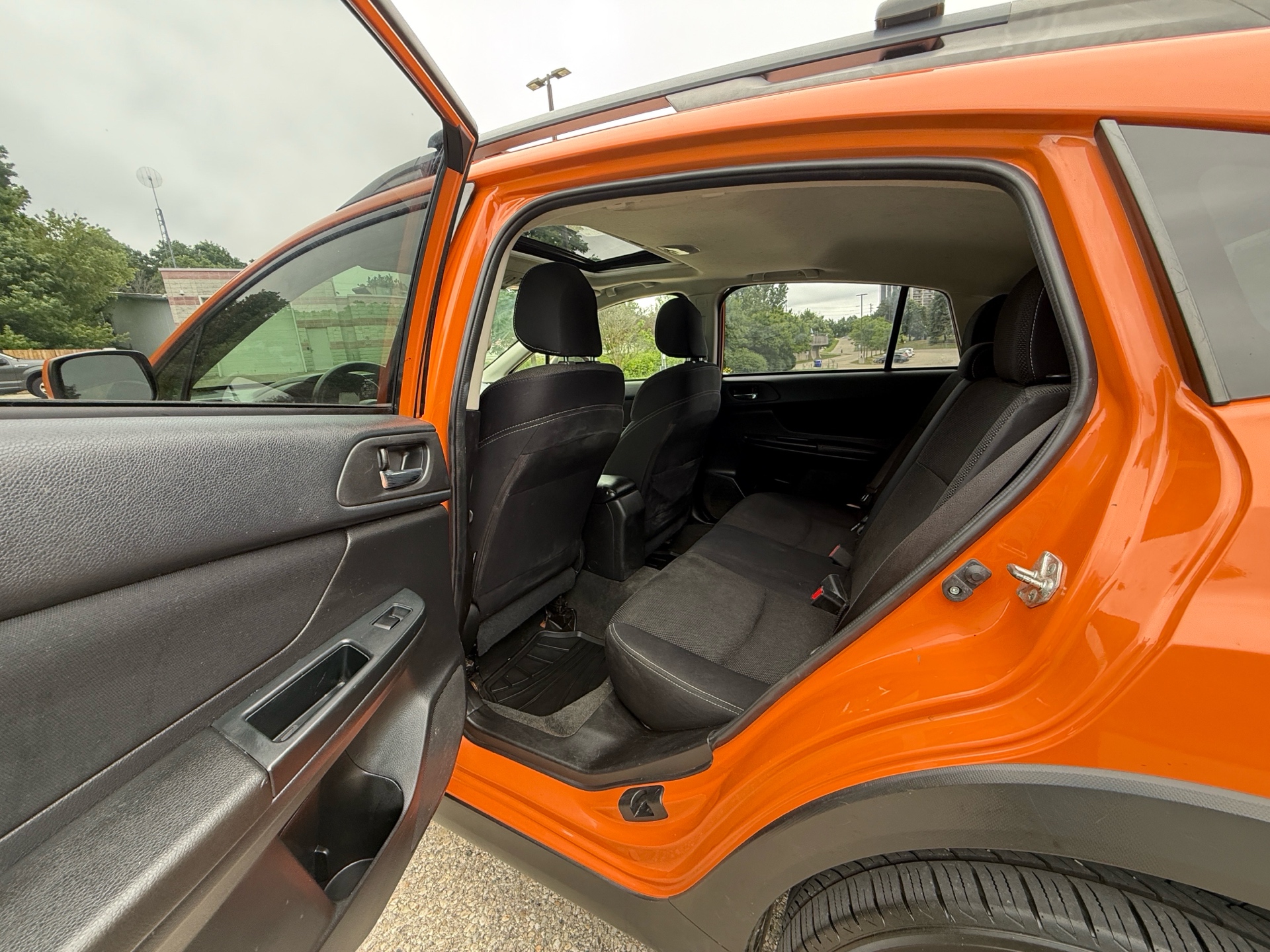 /canadacars/2014-Subaru-XVCrosstrek-735069080506144.jpg