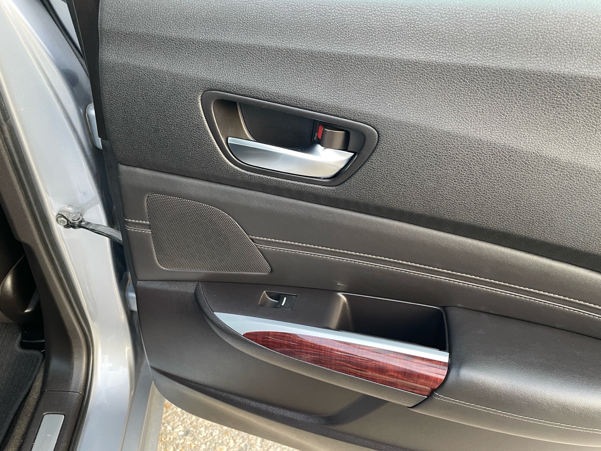 /canadacars/2015-Acura-TLX-10337010371056876.jpg