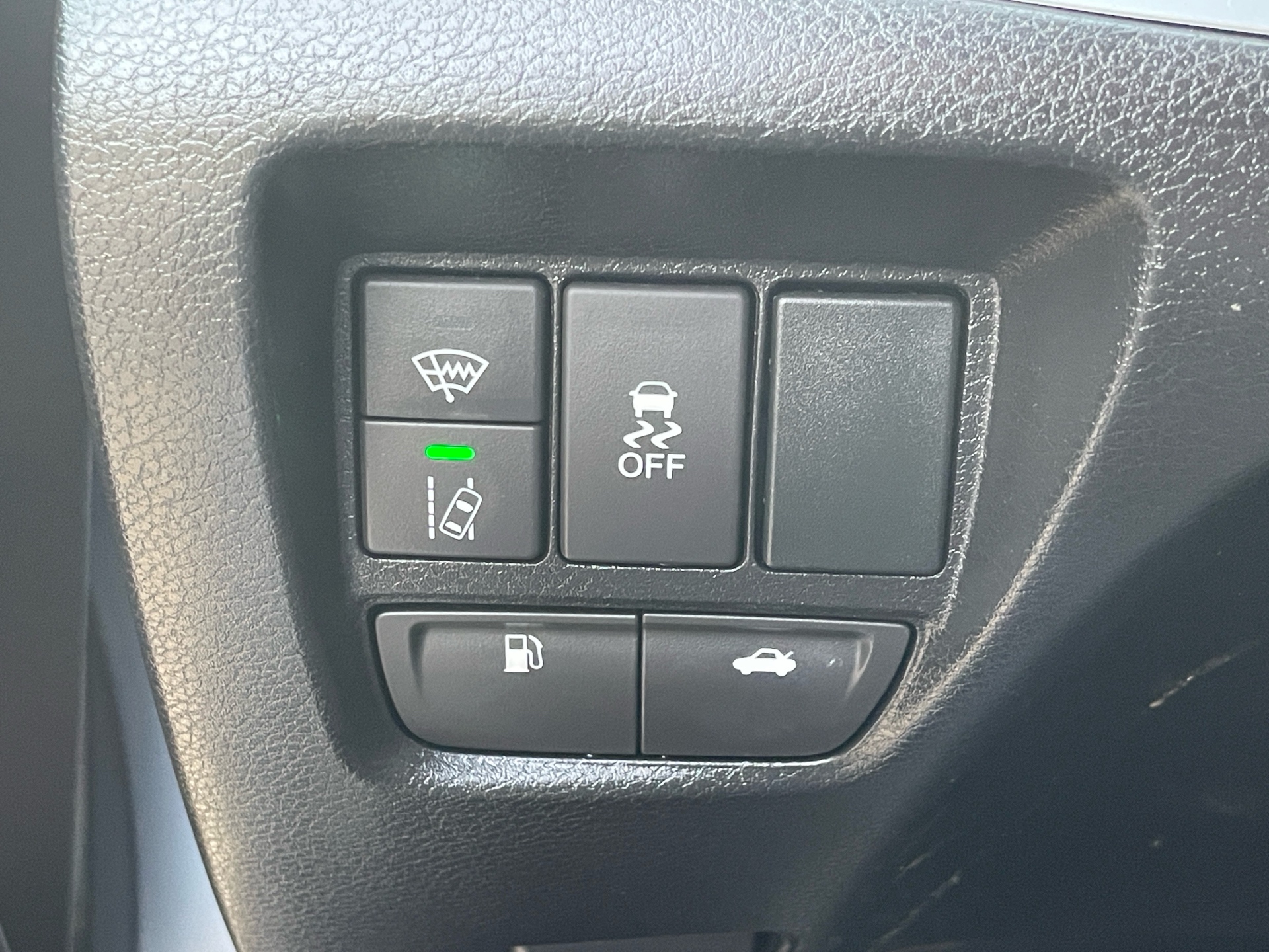 /canadacars/2015-Acura-TLX-137595166291971.jpg
