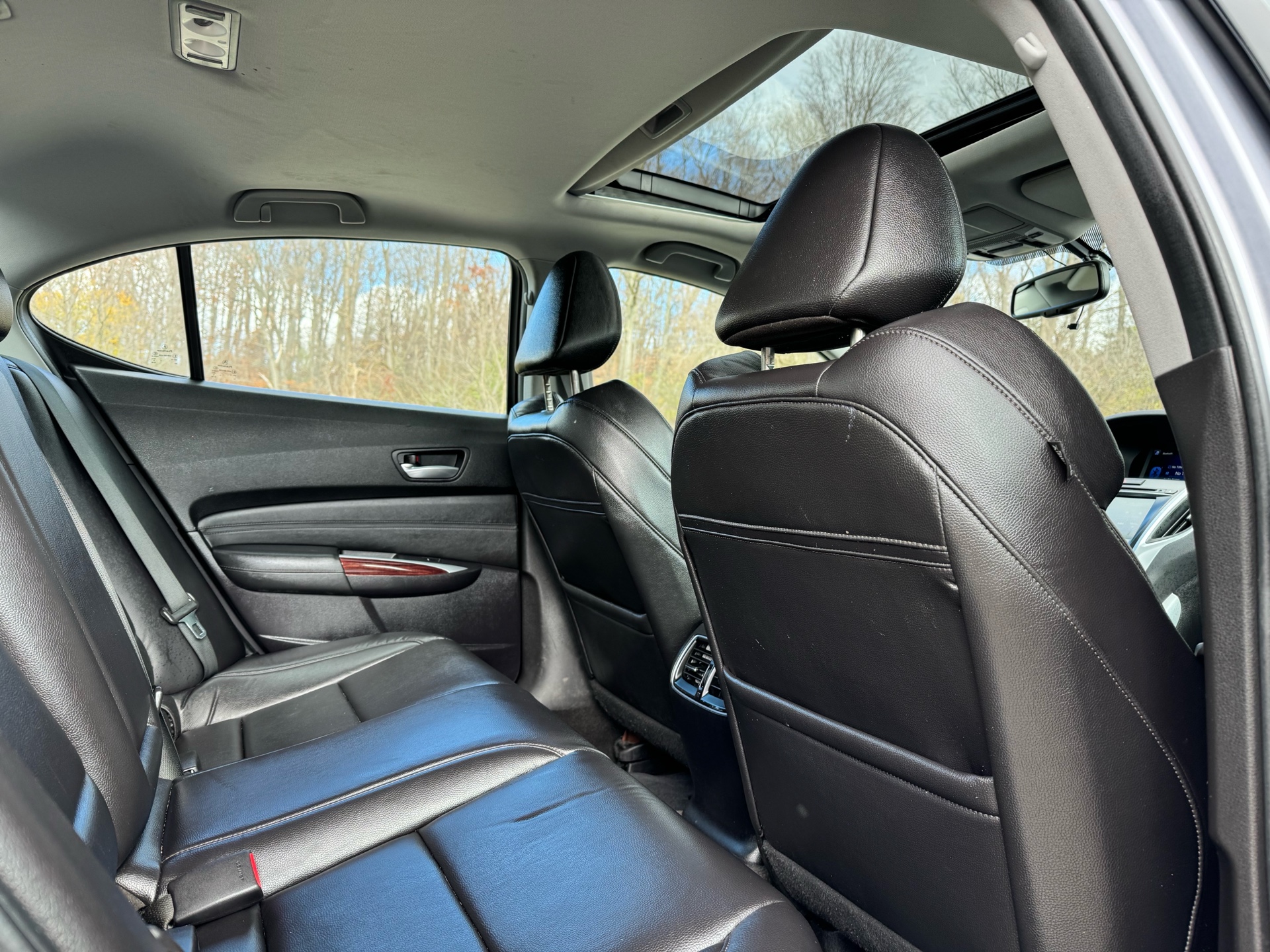/canadacars/2015-Acura-TLX-694329910153058.jpg