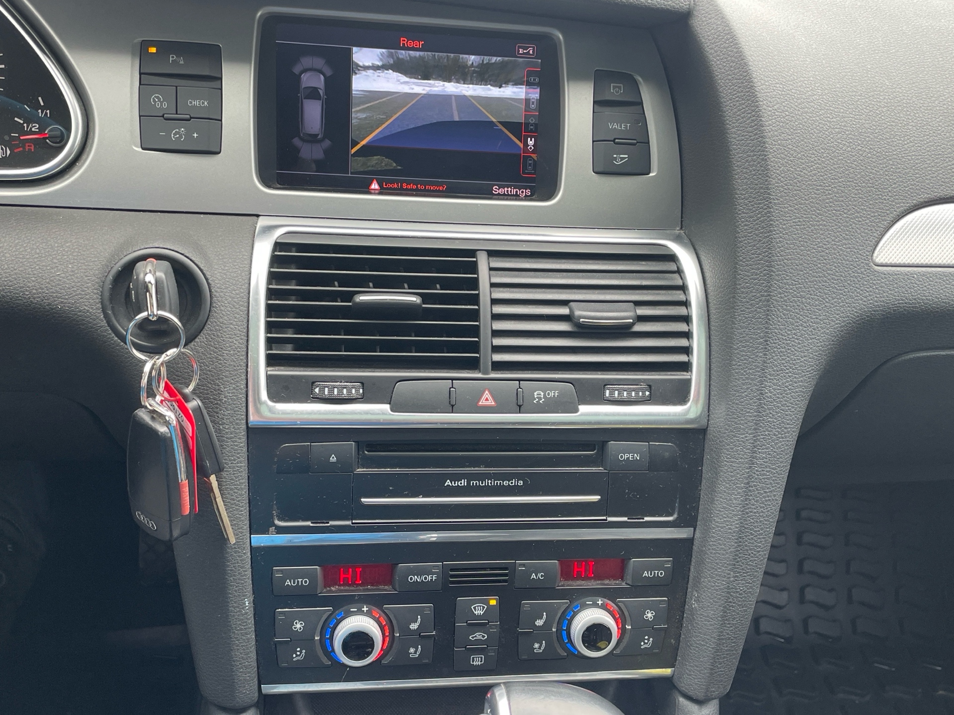 /canadacars/2015-Audi-Q7-4788838565309166.jpg