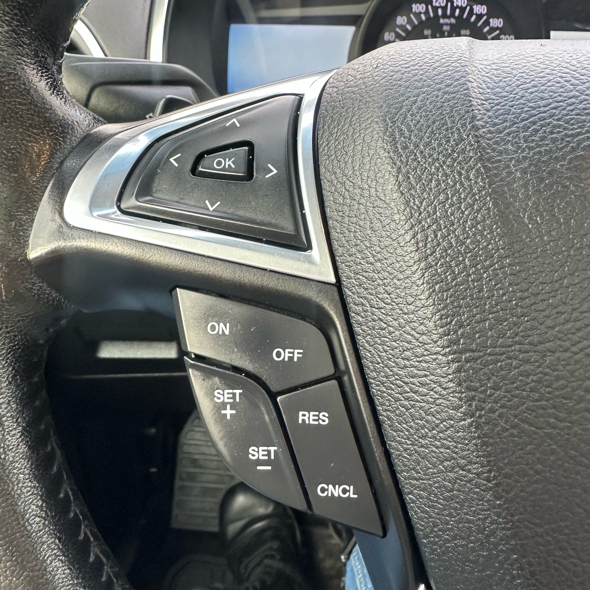 /canadacars/2015-Ford-Edge-9097680754250403.jpg