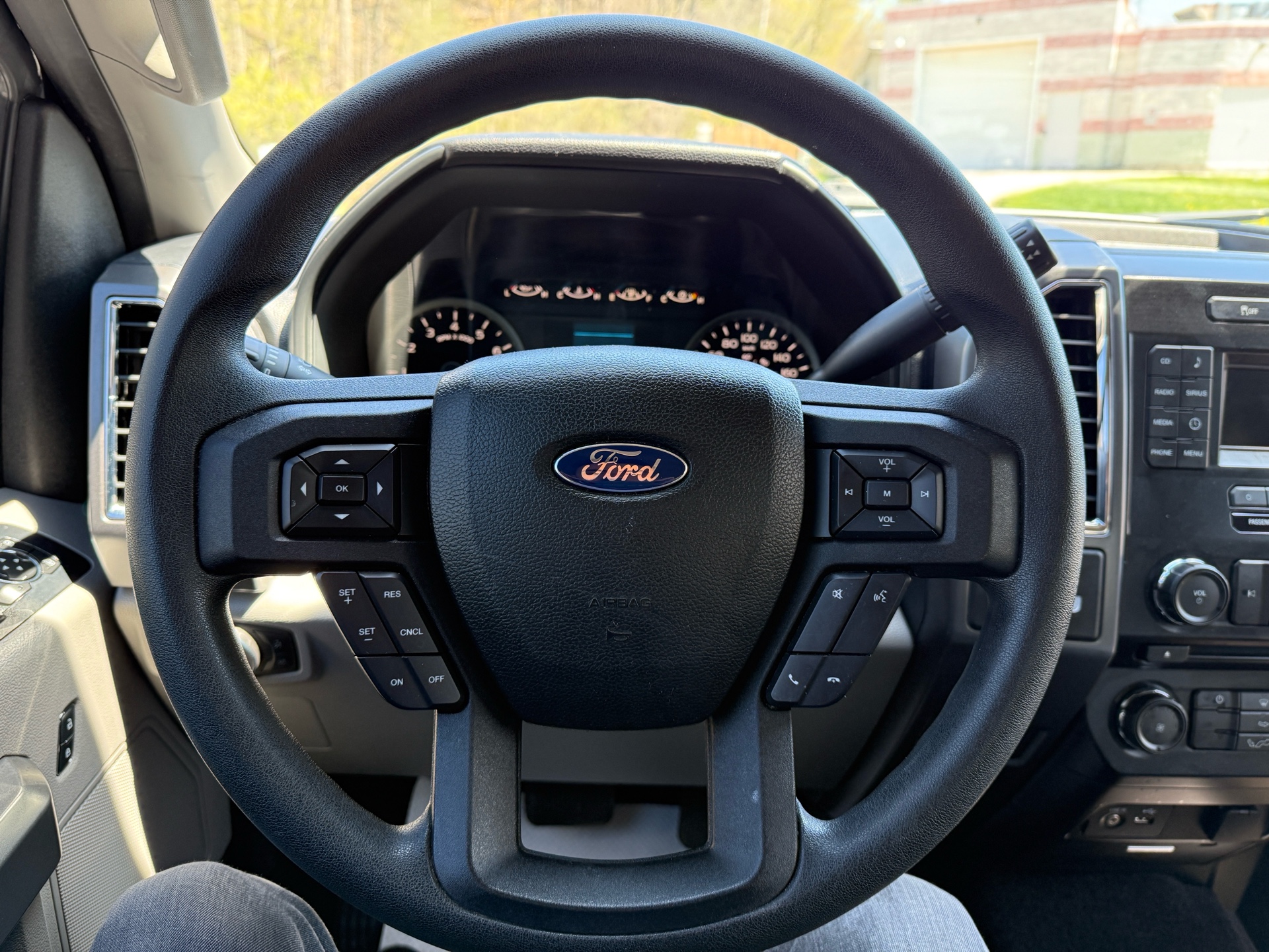 /canadacars/2015-Ford-F-150-6753314391504739.jpg