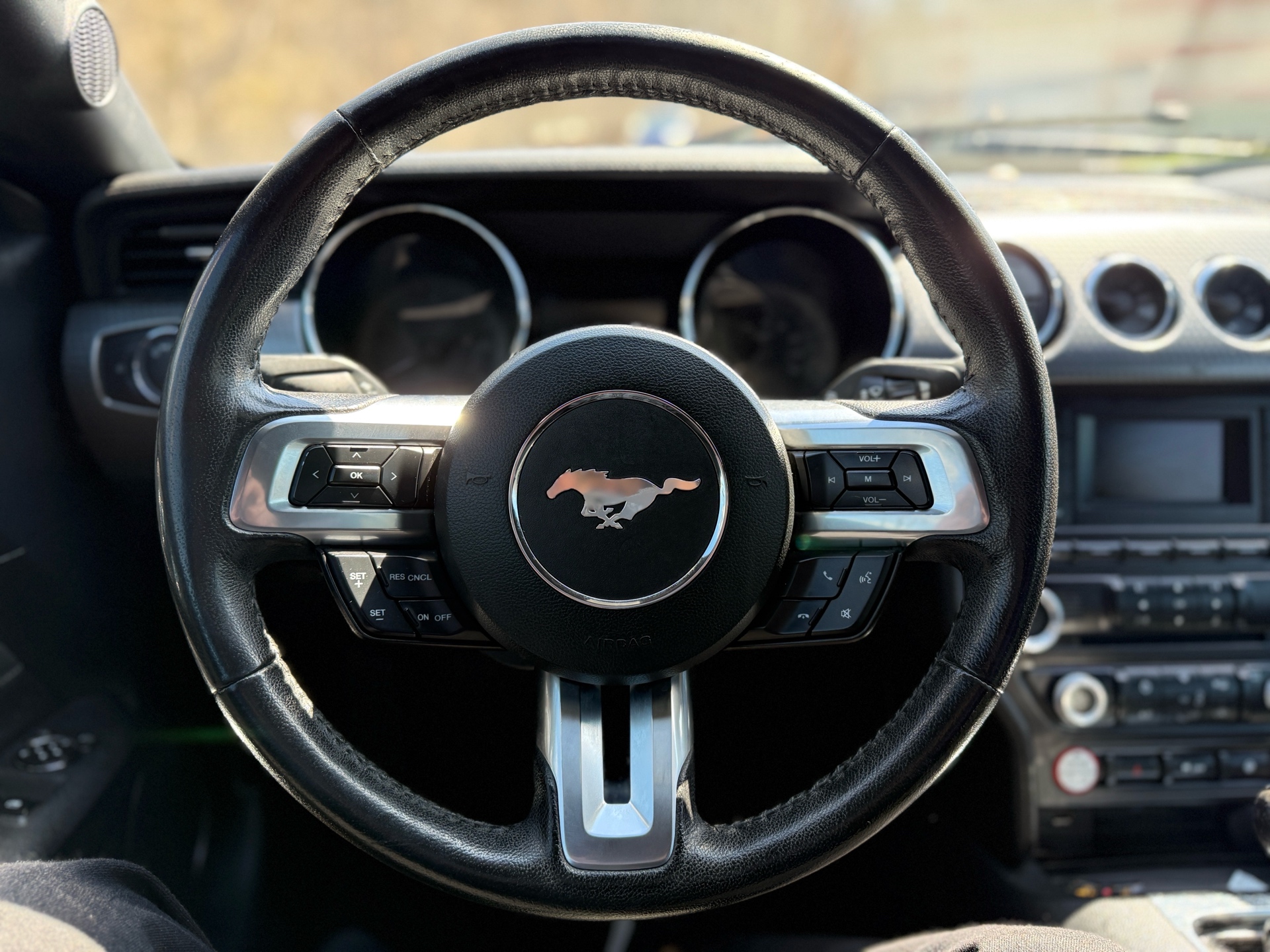 /canadacars/2015-Ford-Mustang-8586164202744742.jpg