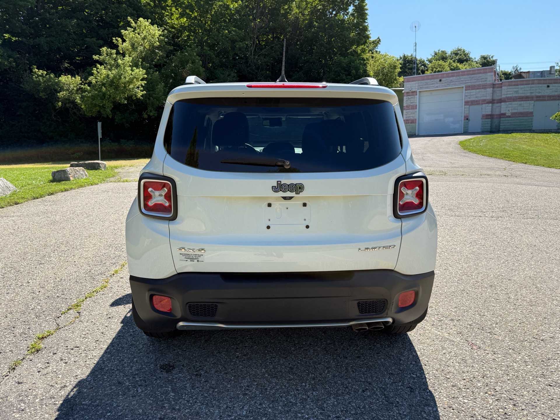 /canadacars/2015-Jeep-Renegade-09950494769833518.jpg