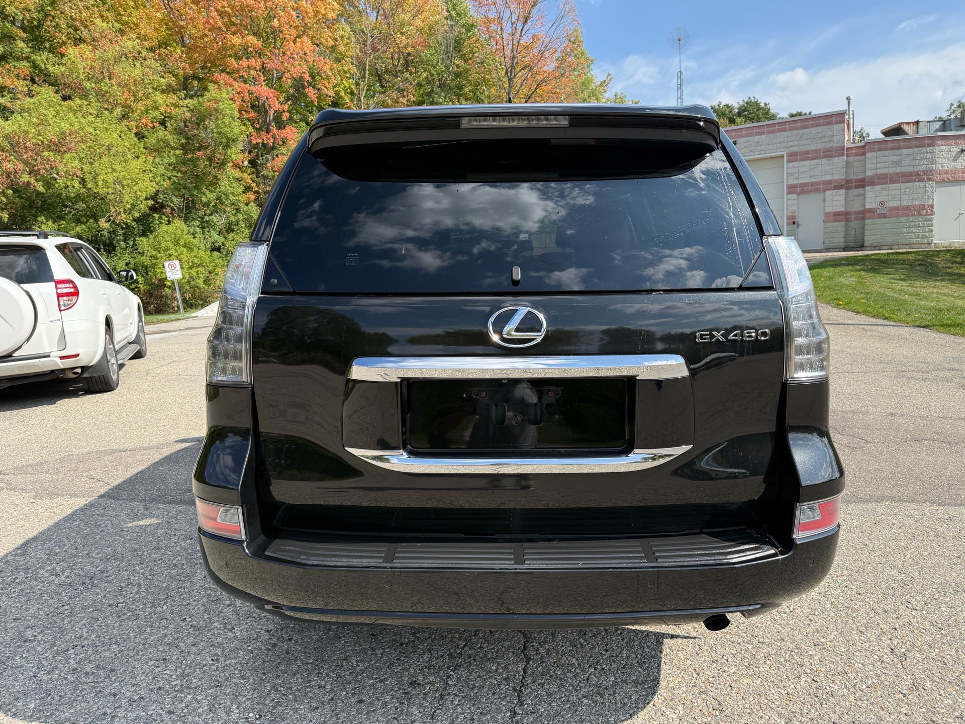 /canadacars/2015-Lexus-GX460-6720235181897143.jpg