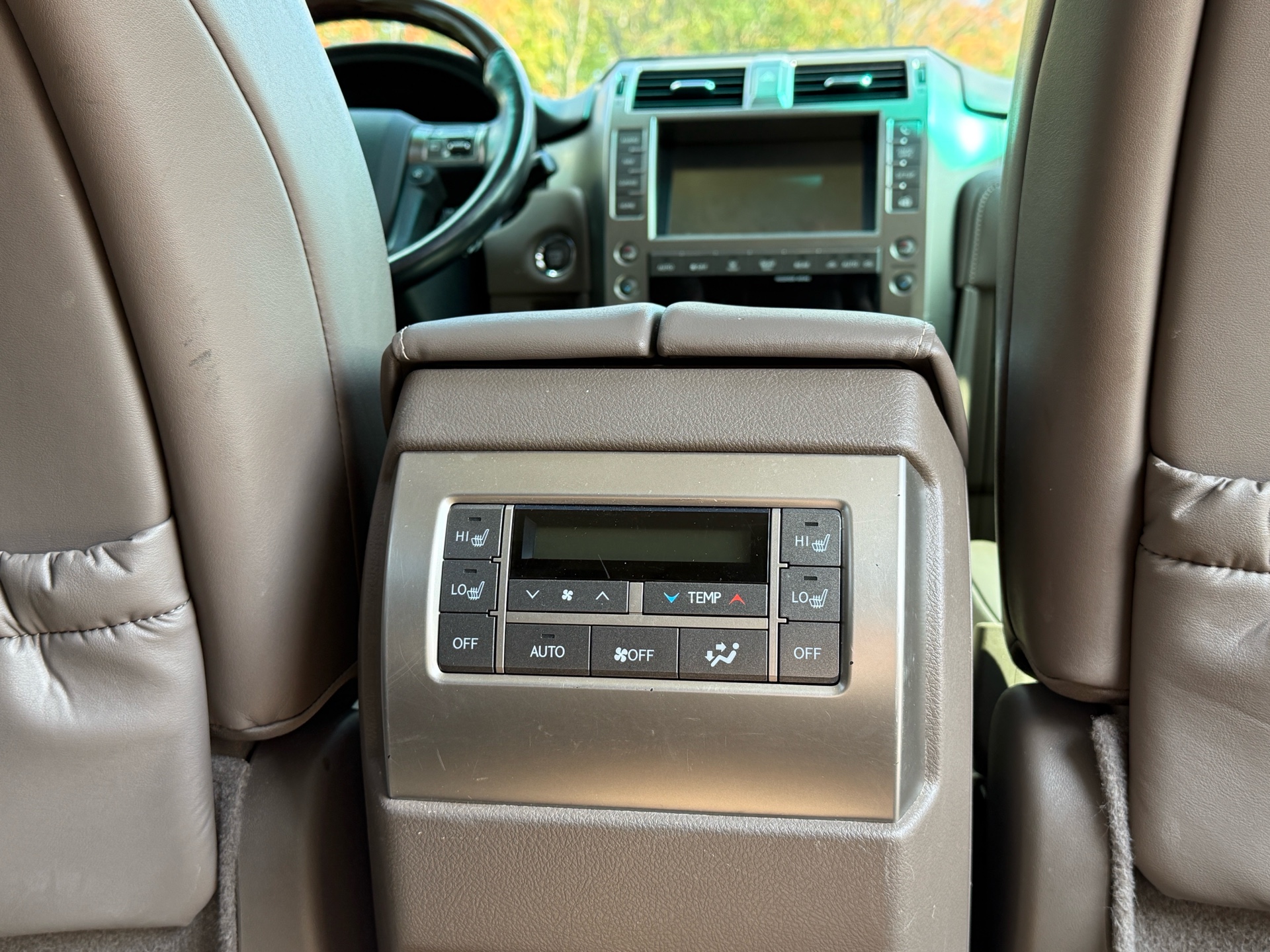 /canadacars/2015-Lexus-GX460-8268516727065436.jpg