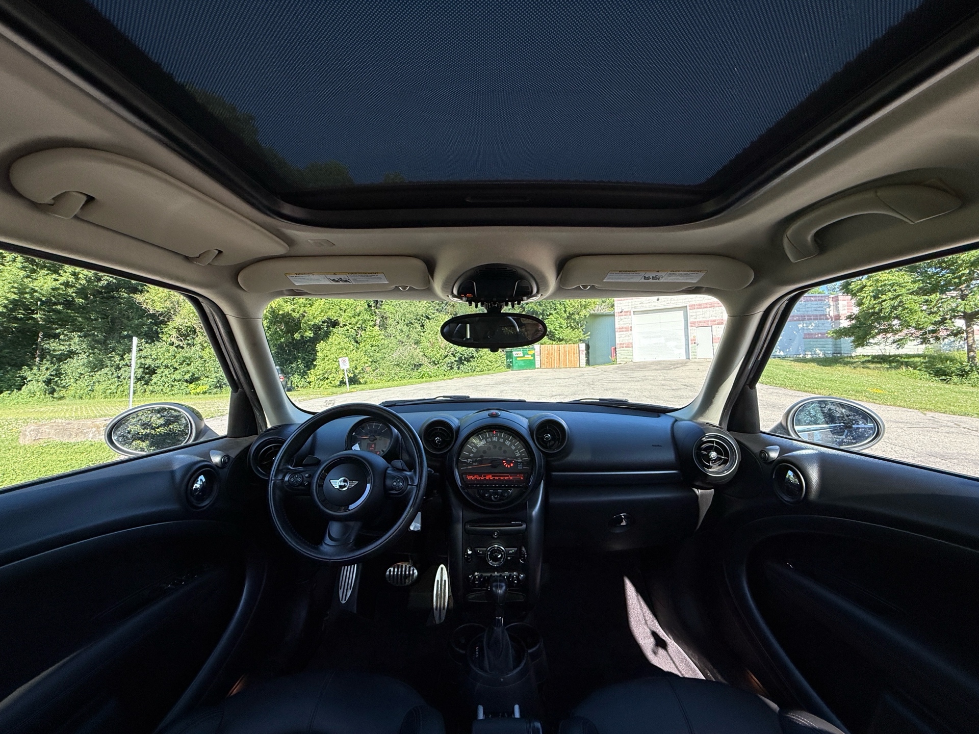 /canadacars/2015-MINI-CooperCountryman-8241826352865627.jpg