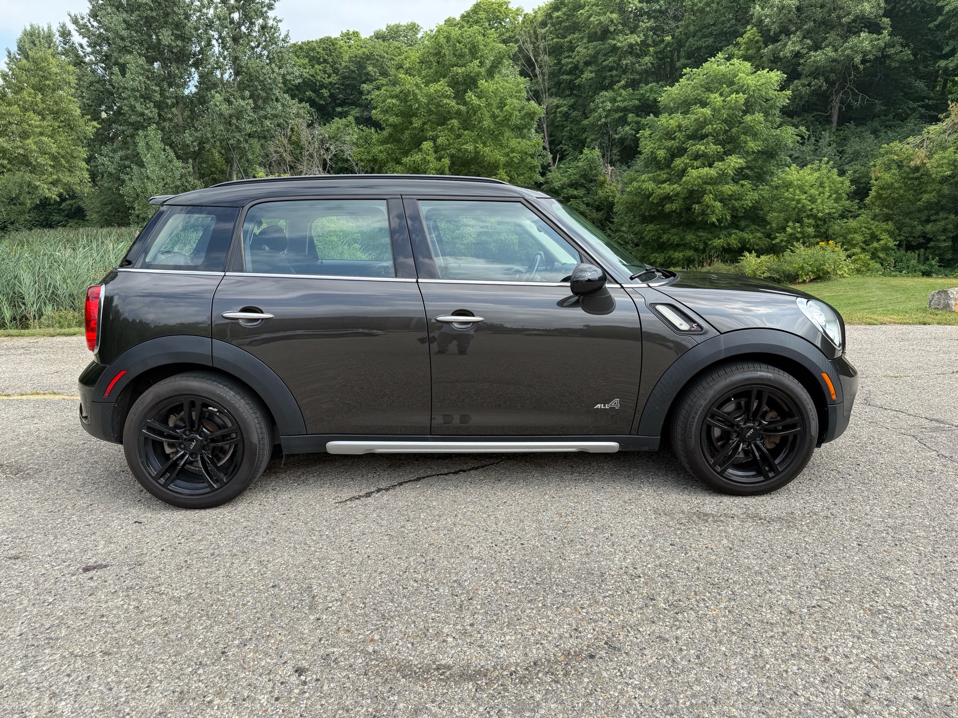 /canadacars/2015-MINI-CooperCountryman-979464403585657.jpg
