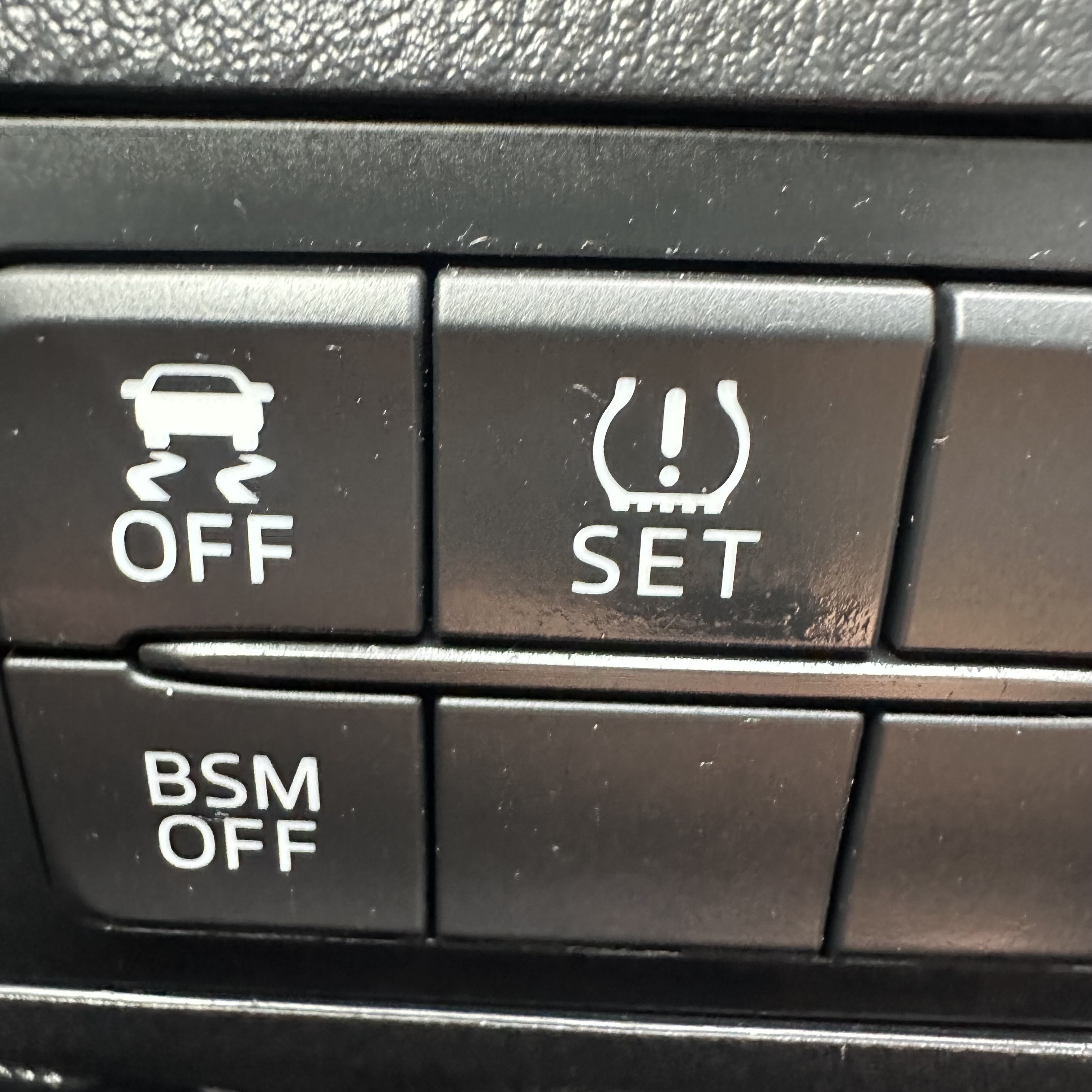 /canadacars/2015-Mazda-Mazda6-1466441505672802.jpg