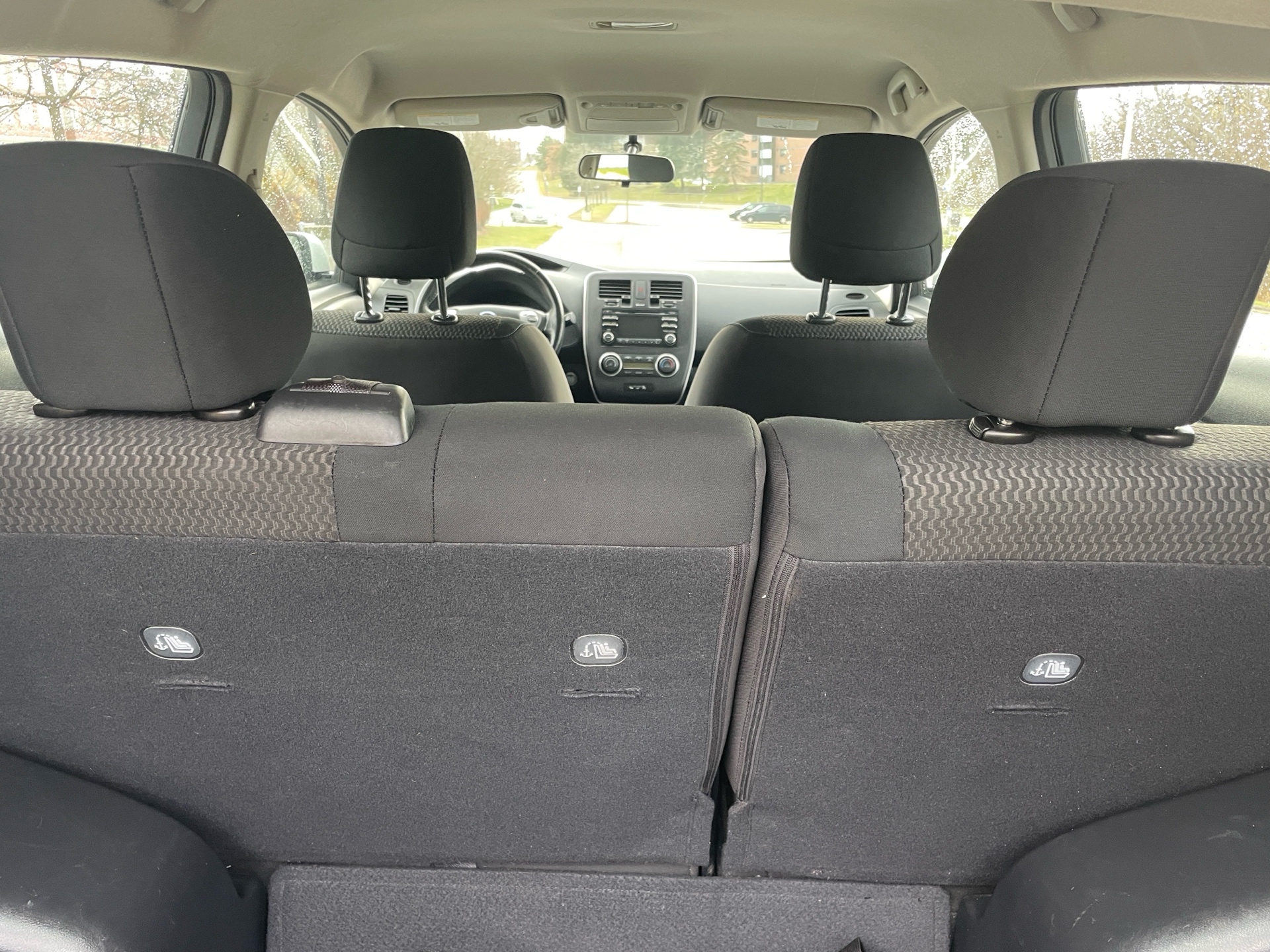 /canadacars/2015-Nissan-LEAF-7866804086201524.jpg
