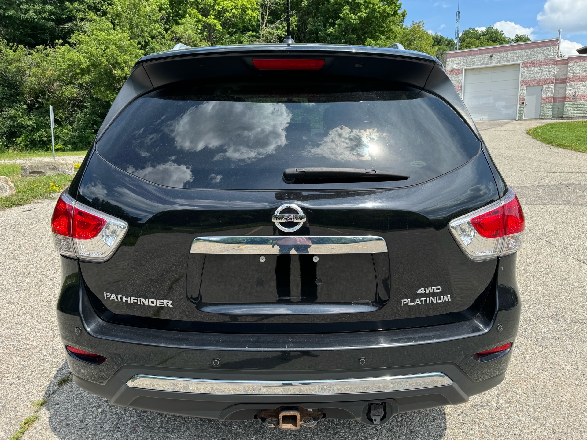 /canadacars/2015-Nissan-Pathfinder-9630669616980851.jpg