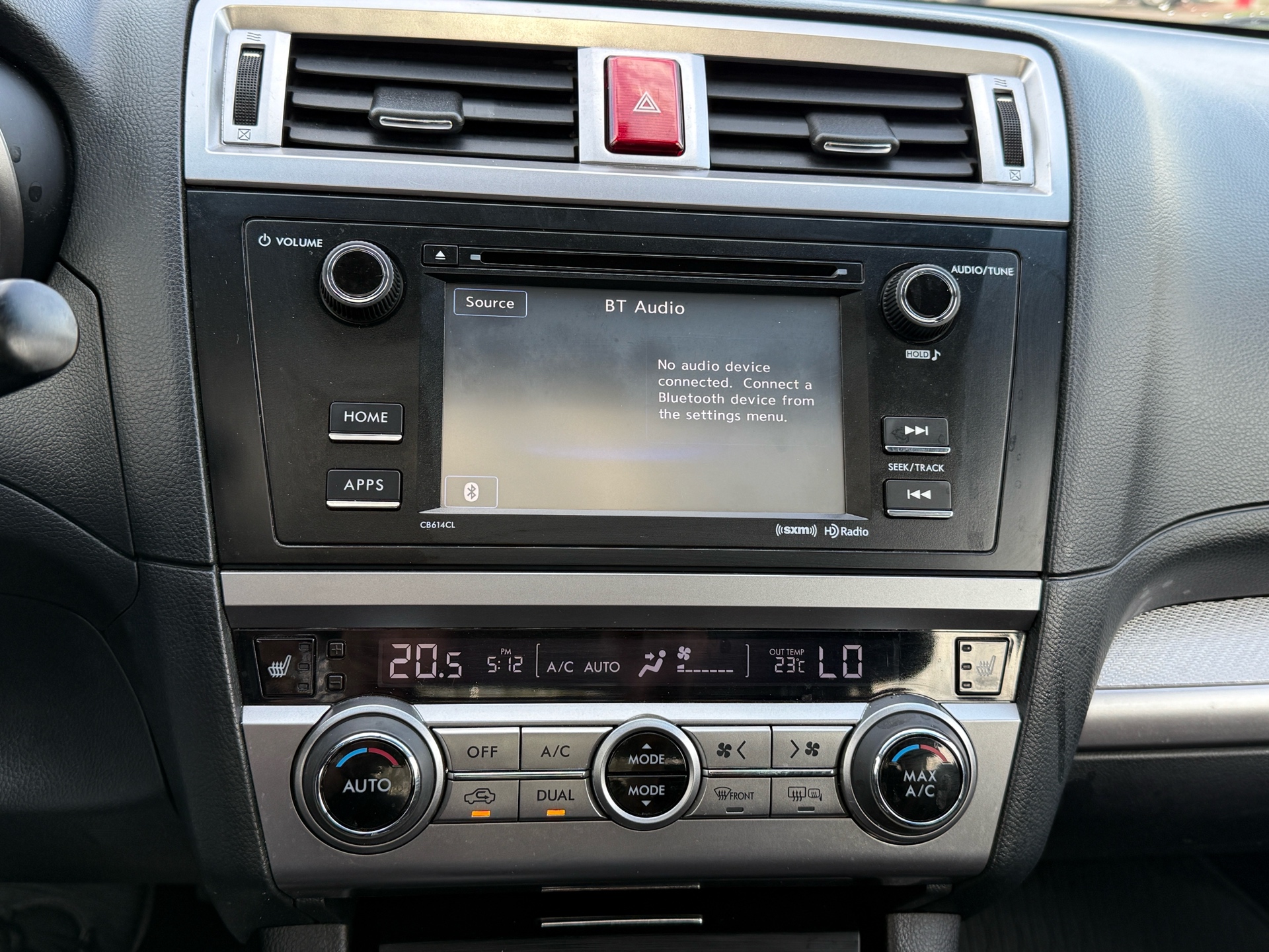 /canadacars/2015-Subaru-Legacy-3733309456743297.jpg
