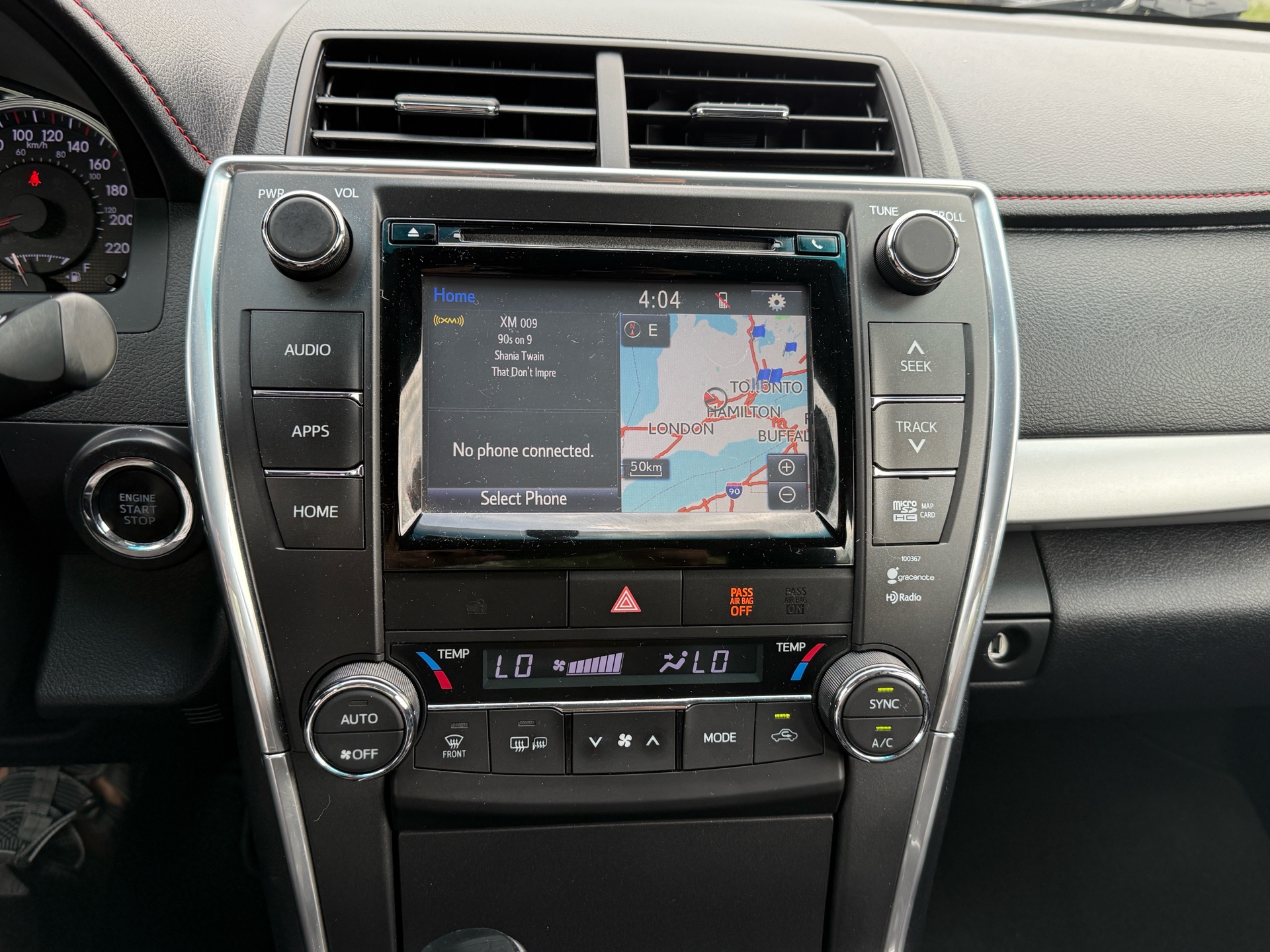 /canadacars/2015-Toyota-Camry-5454191880539814.jpg