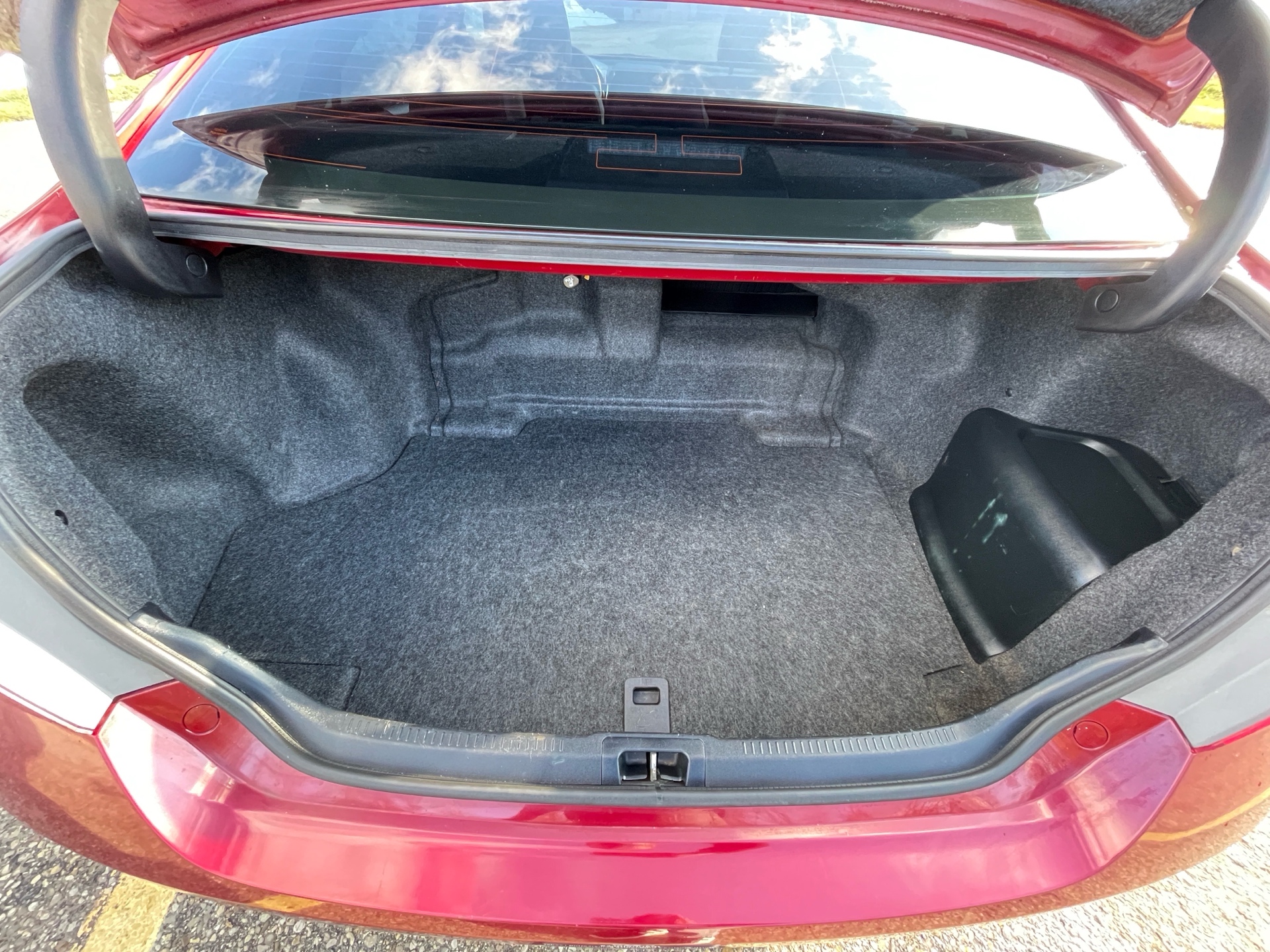 /canadacars/2015-Toyota-CamryHybrid-11691231919747902.jpg