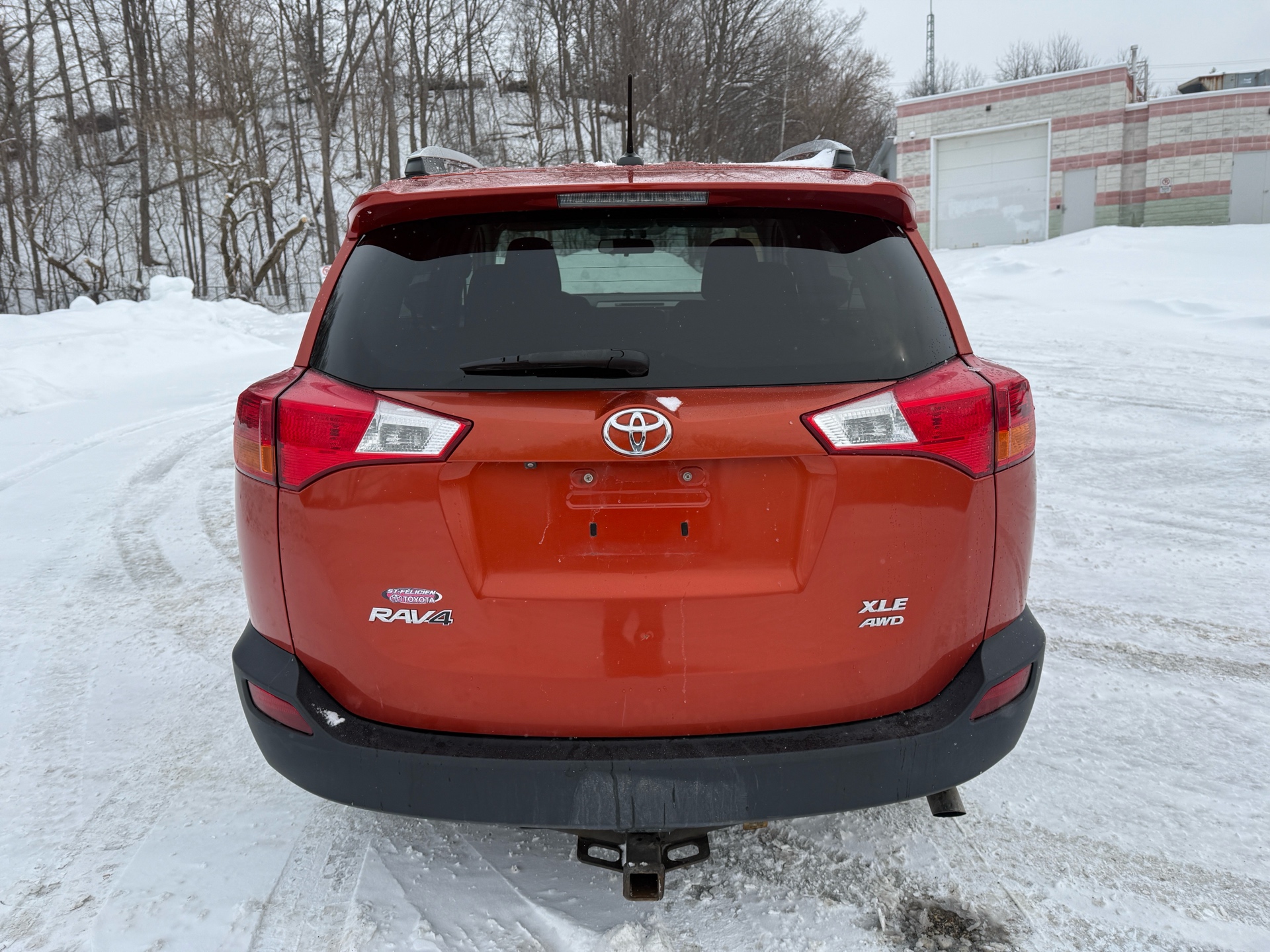/canadacars/2015-Toyota-RAV4-4103353407784911.jpg