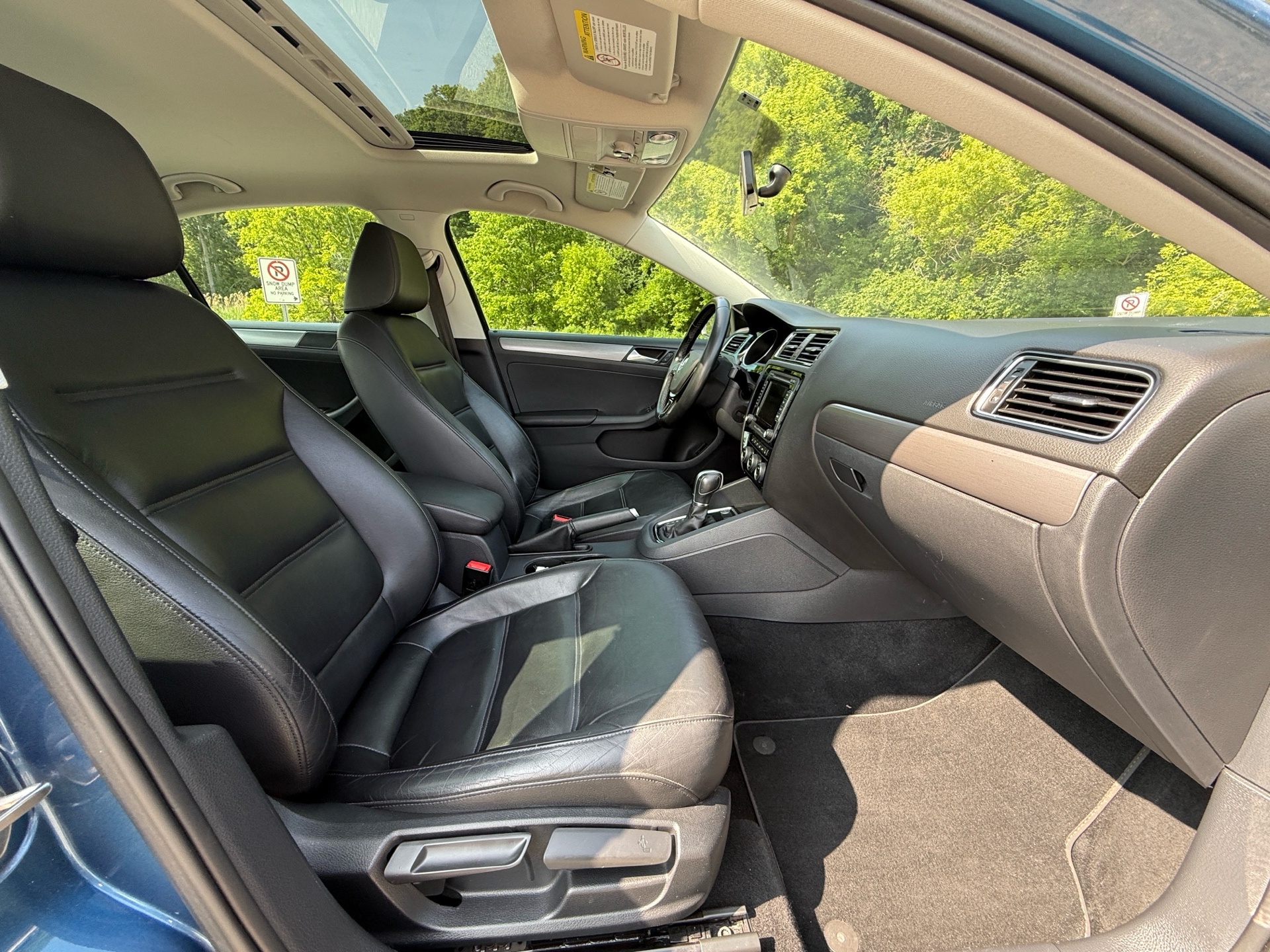 /canadacars/2015-Volkswagen-Jetta-057478895797202556.jpg
