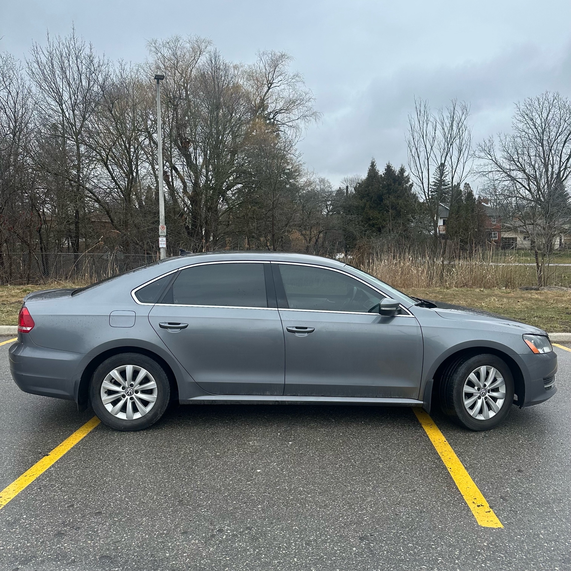 /canadacars/2015-Volkswagen-Passat-8224686487359636.jpg