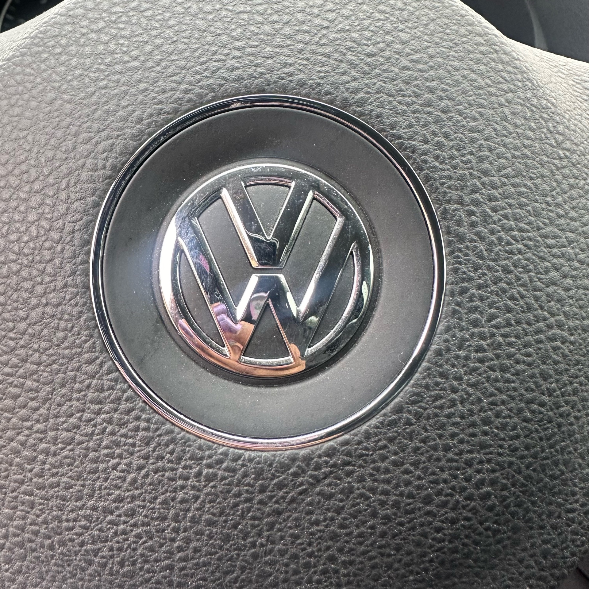 /canadacars/2015-Volkswagen-Passat-8878532208492311.jpg