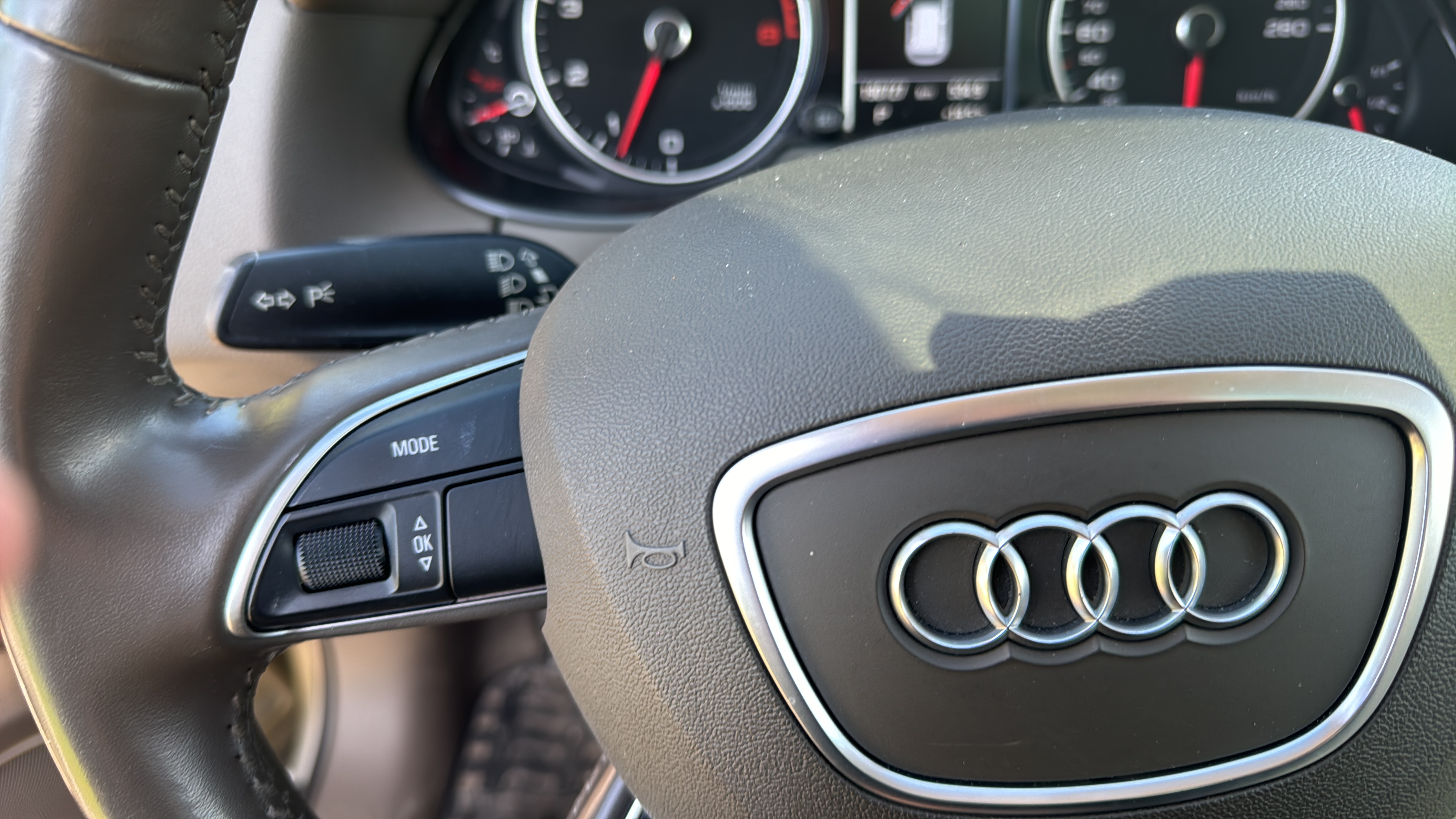 /canadacars/2016-Audi-Q5-32472494338311386.jpg