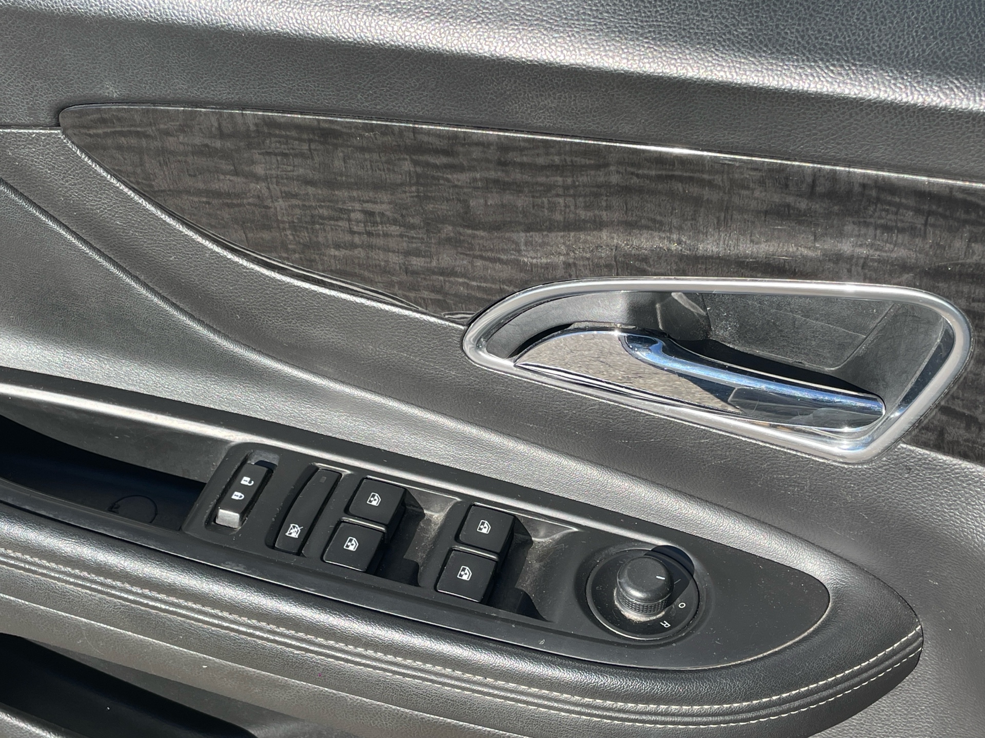 /canadacars/2016-Buick-Encore-9367570151582587.jpg