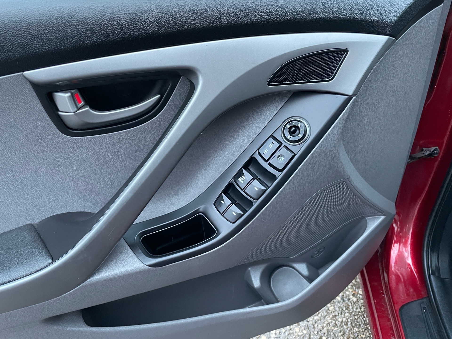 /canadacars/2016-Hyundai-Elantra-2588670774149462.jpg