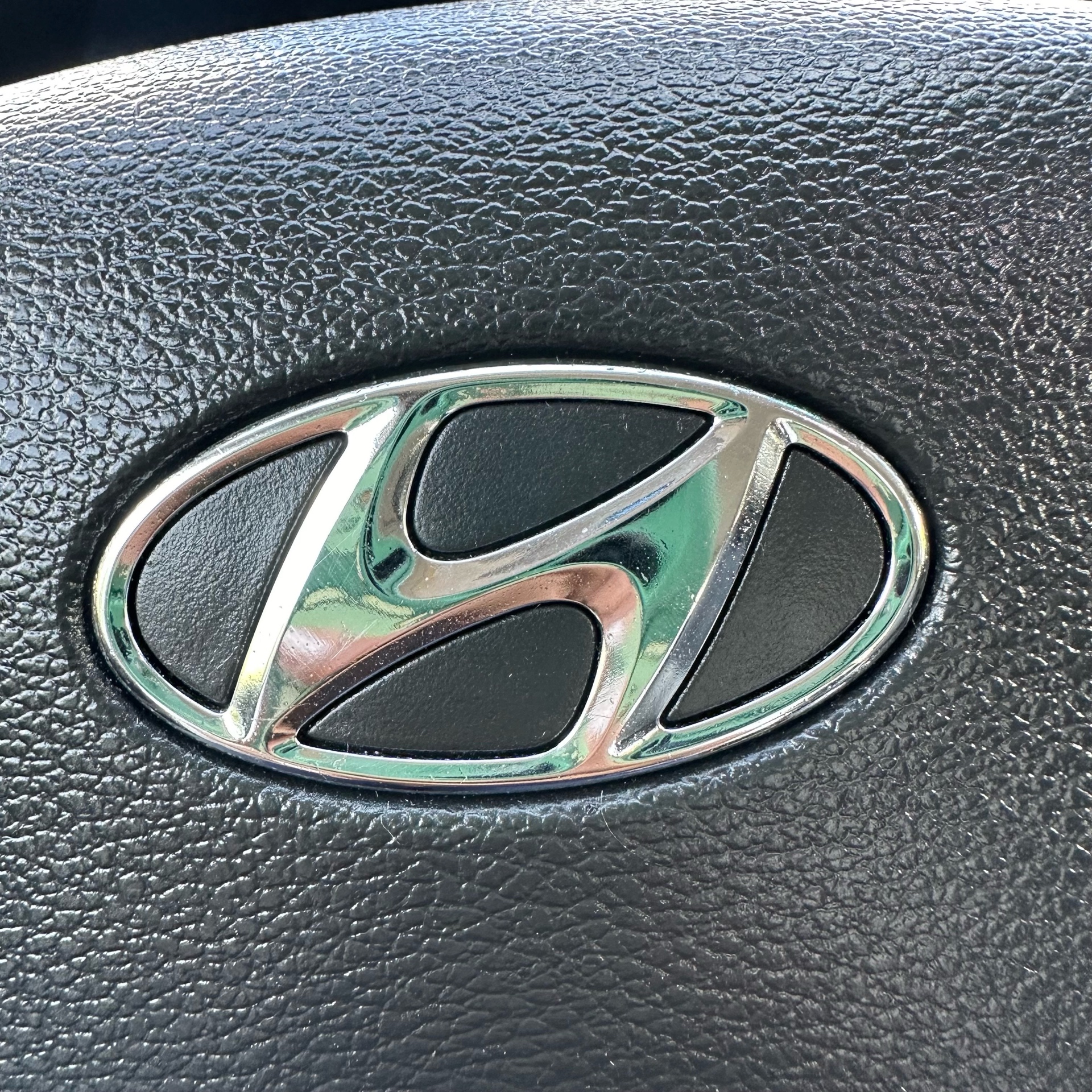 /canadacars/2016-Hyundai-Sonata-1957915272577826.jpg