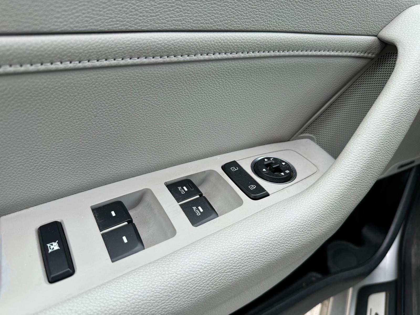 /canadacars/2016-Hyundai-SonataHybrid-18560014330535268.jpg