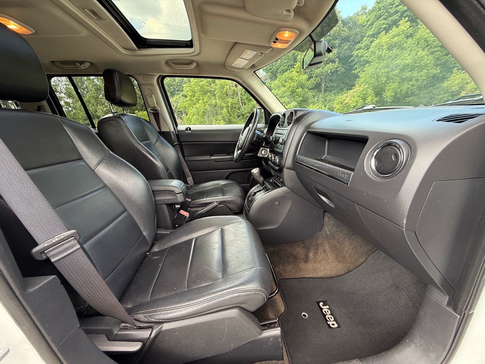 /canadacars/2016-Jeep-Patriot-8347443259778138.jpg