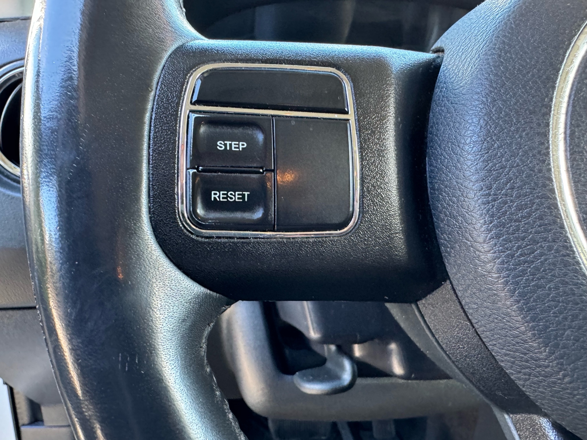 /canadacars/2016-Jeep-Patriot-975583335927833.jpg