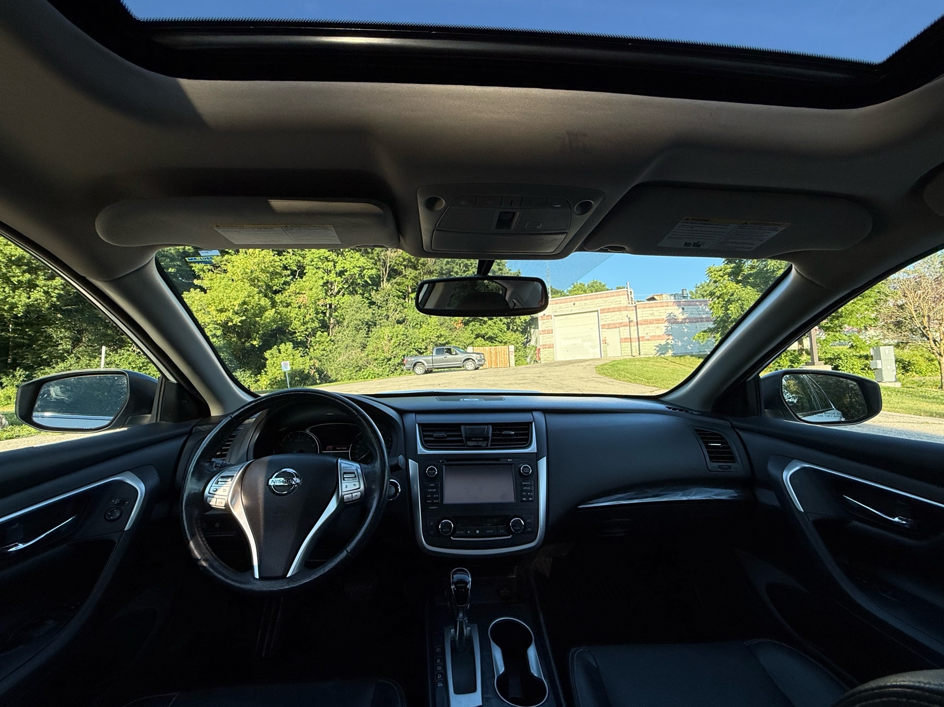 /canadacars/2016-Nissan-Altima-05064377587139246.jpg