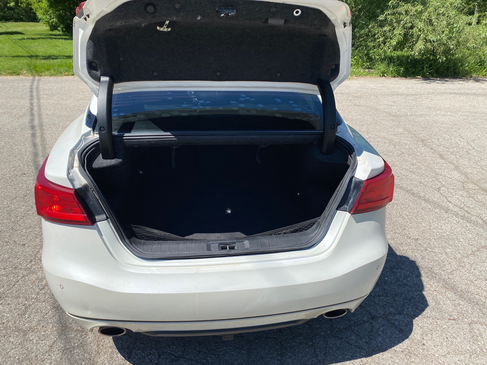 /canadacars/2016-Nissan-Maxima-34172641471485576.jpg