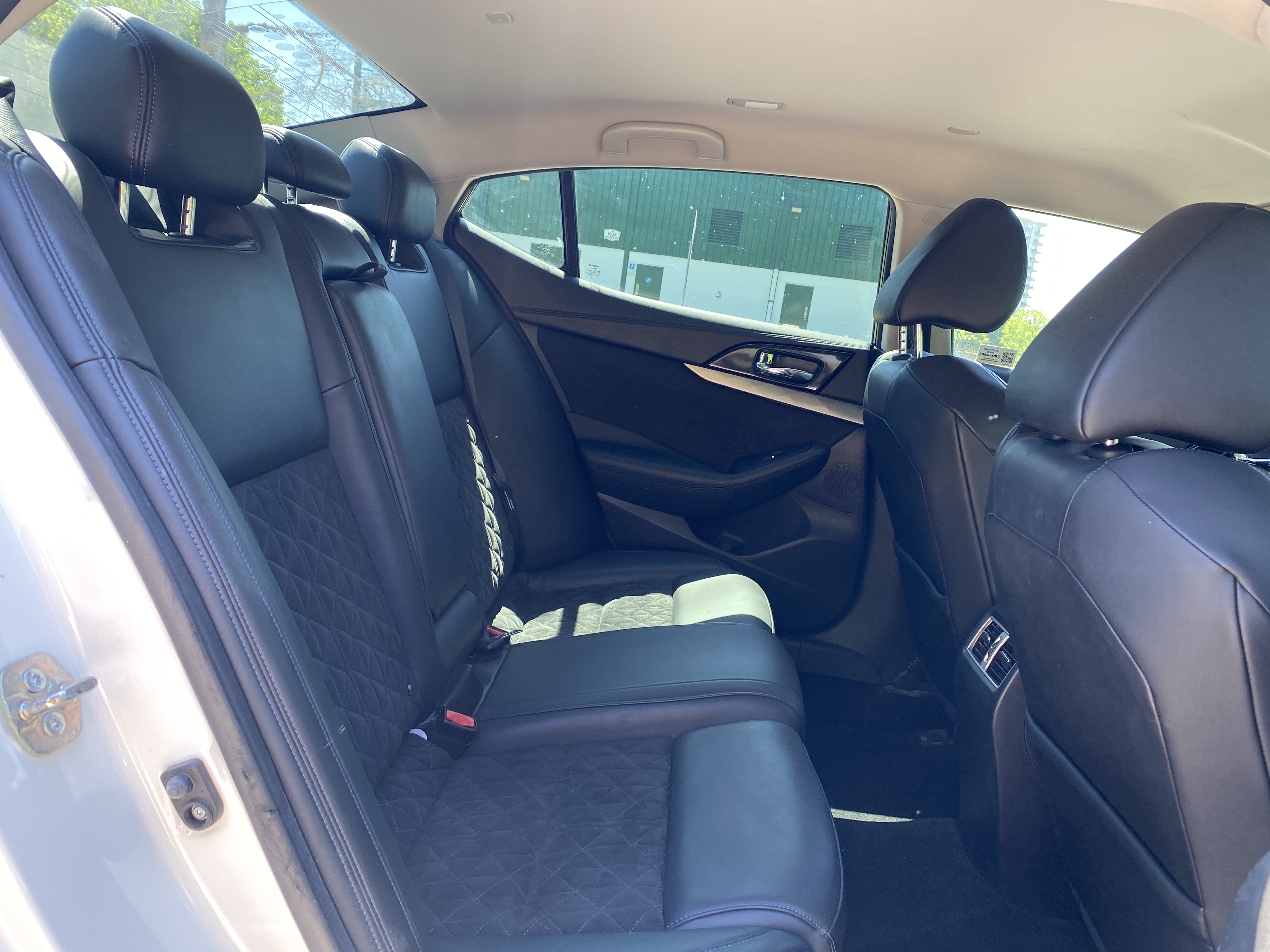/canadacars/2016-Nissan-Maxima-568982684194568.jpg