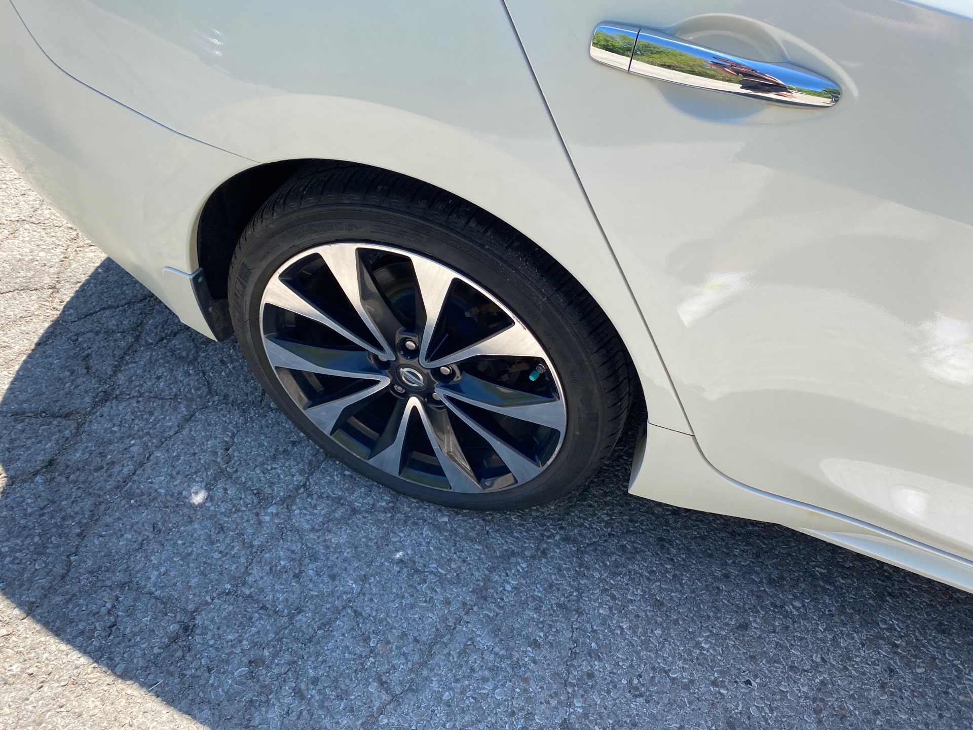 /canadacars/2016-Nissan-Maxima-9466915573196533.jpg