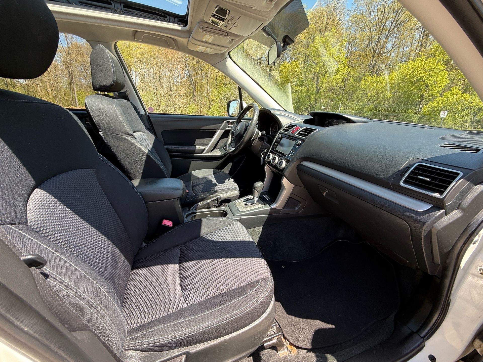 /canadacars/2016-Subaru-Forester-18494339970193363.jpg